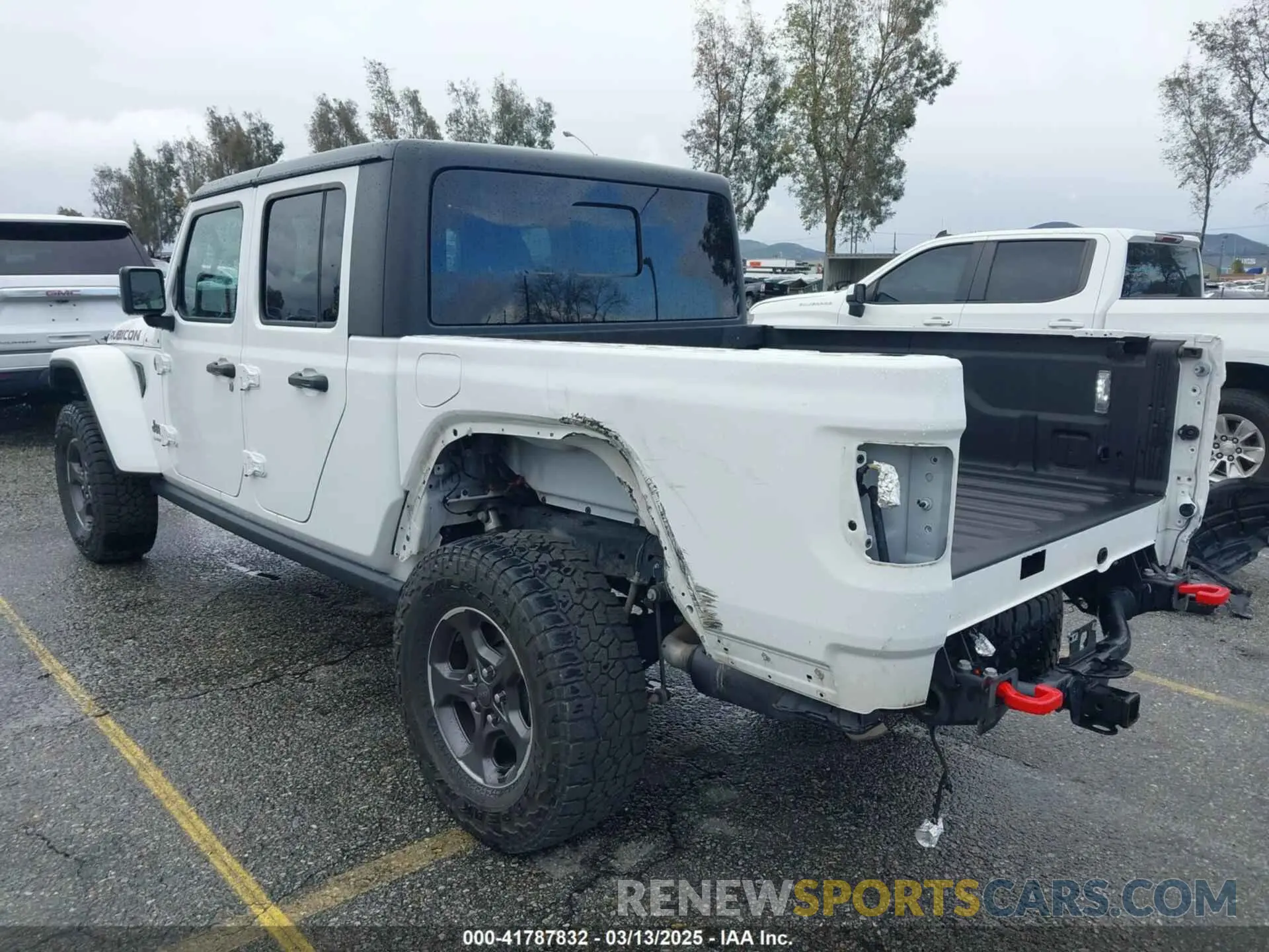 3 Фотография поврежденного автомобиля 1C6JJTBG9LL200639 JEEP GLADIATOR 2020