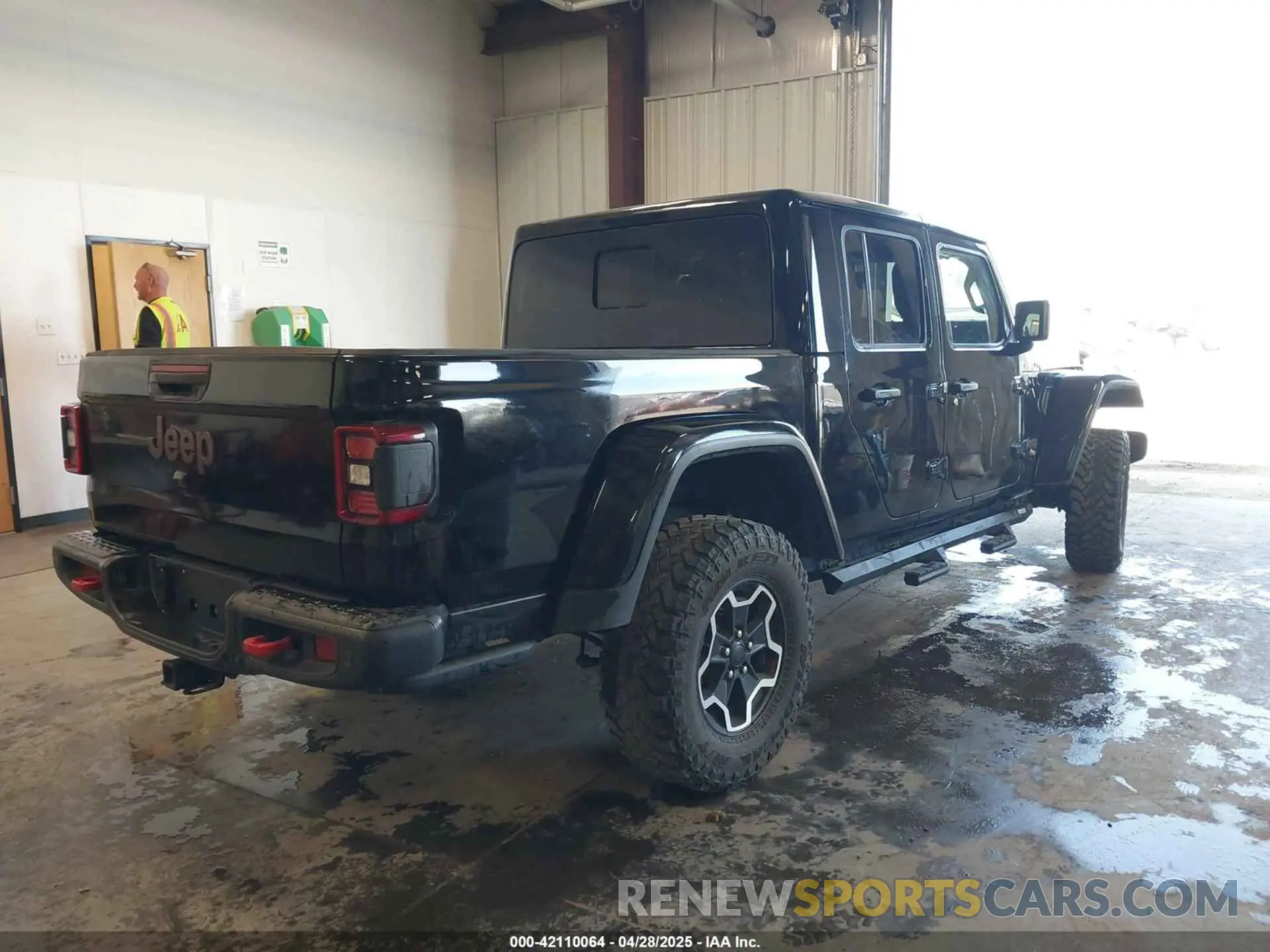 4 Фотография поврежденного автомобиля 1C6JJTBGXLL214419 JEEP GLADIATOR 2020