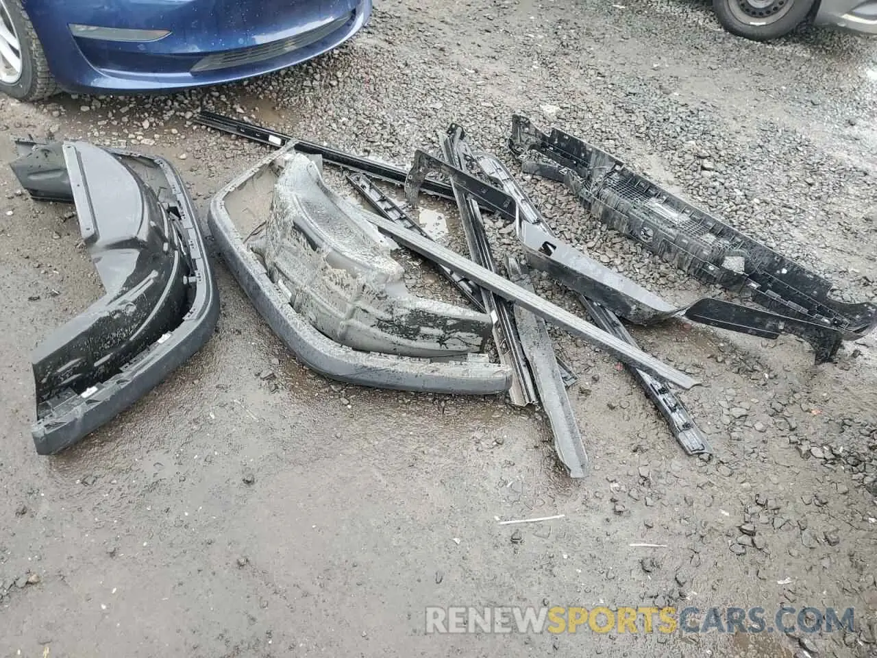 12 Photograph of a damaged car 1C6JJTEG9LL202452 JEEP GLADIATOR 2020