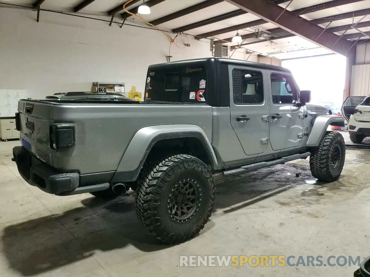 3 Фотография поврежденного автомобиля 1C6HJTAG2ML579159 JEEP GLADIATOR 2021