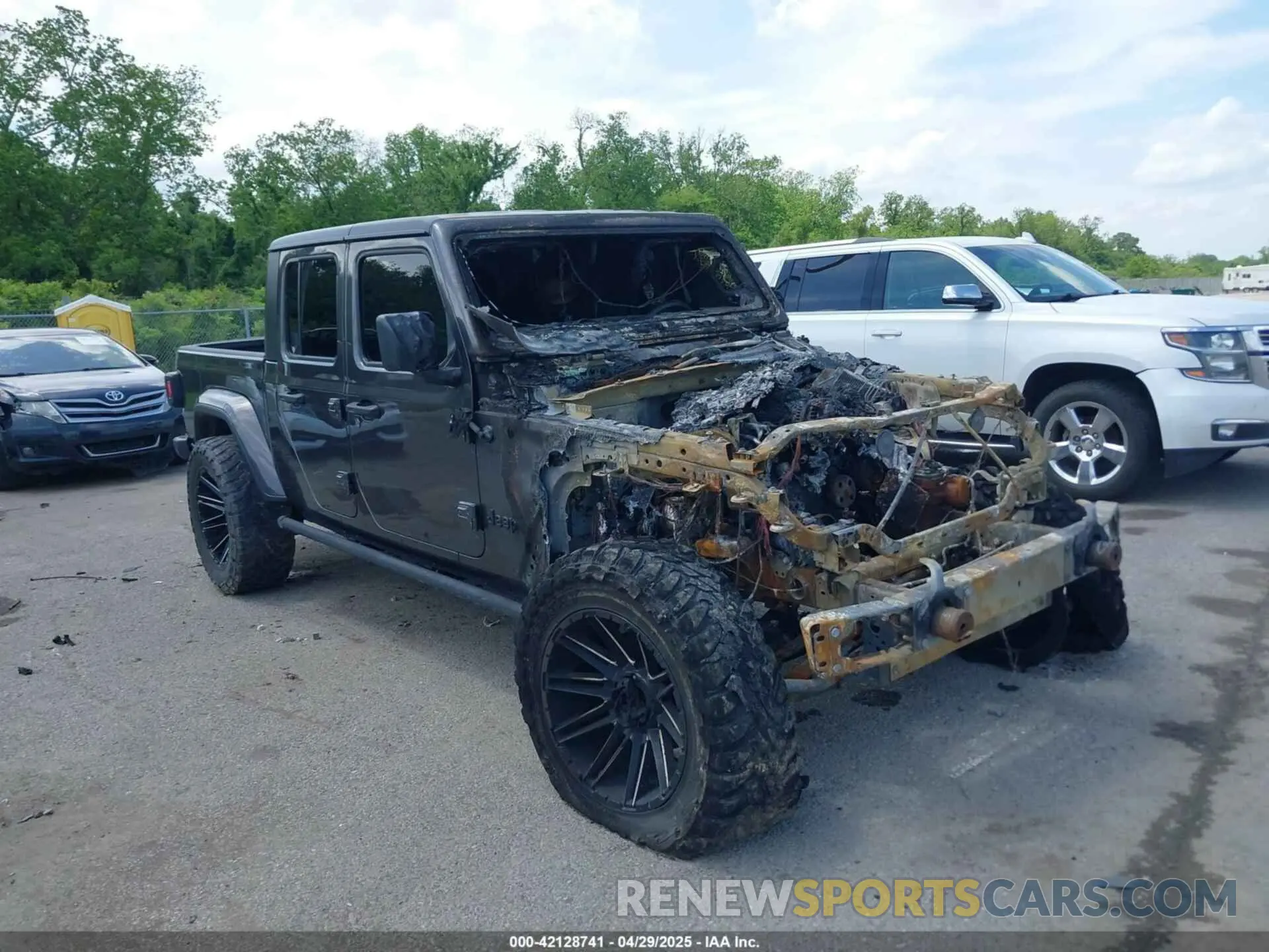 1 Фотография поврежденного автомобиля 1C6HJTAG4ML549497 JEEP GLADIATOR 2021