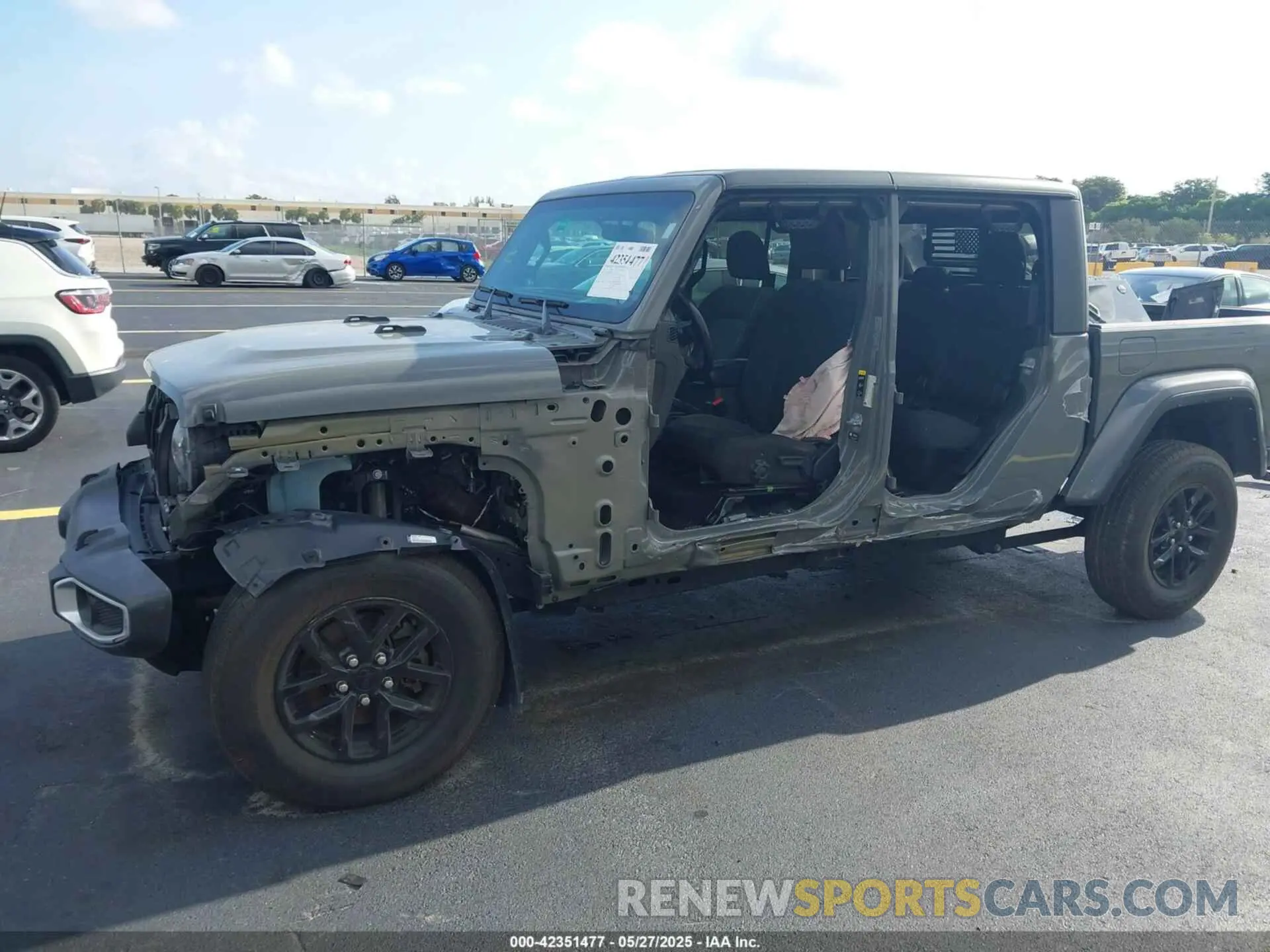 6 Photograph of a damaged car 1C6HJTAG4ML624568 JEEP GLADIATOR 2021