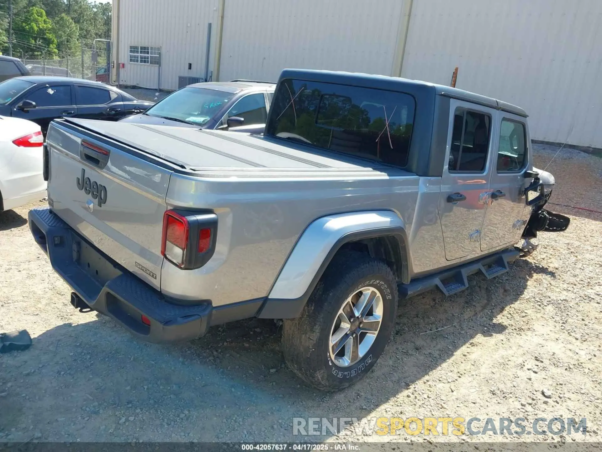 4 Фотография поврежденного автомобиля 1C6HJTAG6ML507039 JEEP GLADIATOR 2021