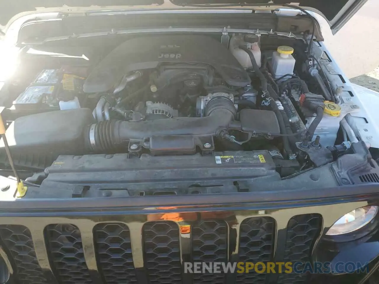 11 Photograph of a damaged car 1C6HJTAG7ML557920 JEEP GLADIATOR 2021