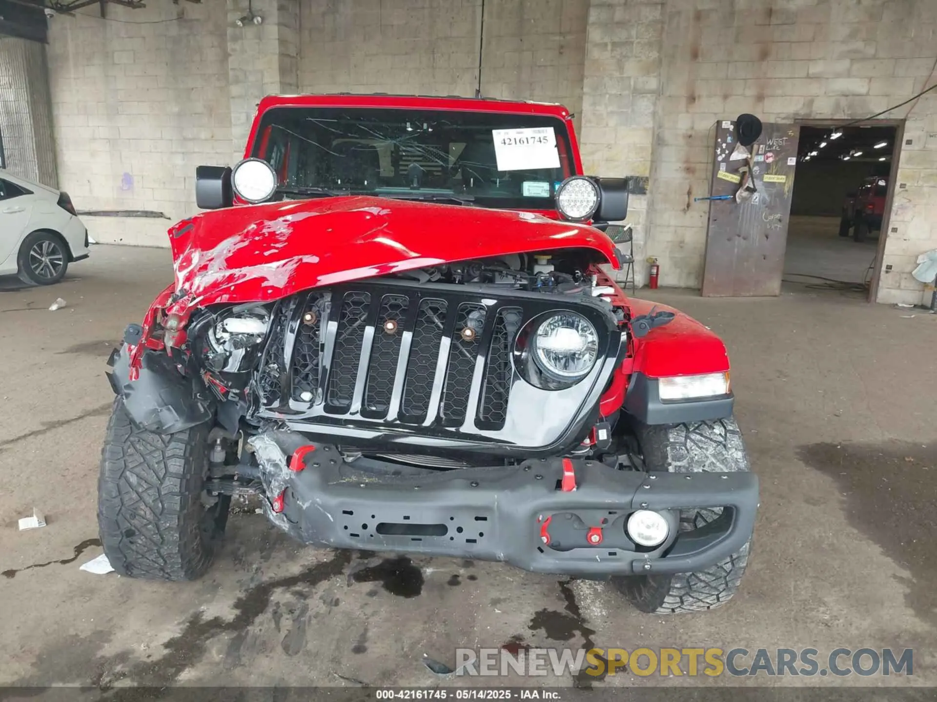 13 Photograph of a damaged car 1C6HJTAG7ML602130 JEEP GLADIATOR 2021