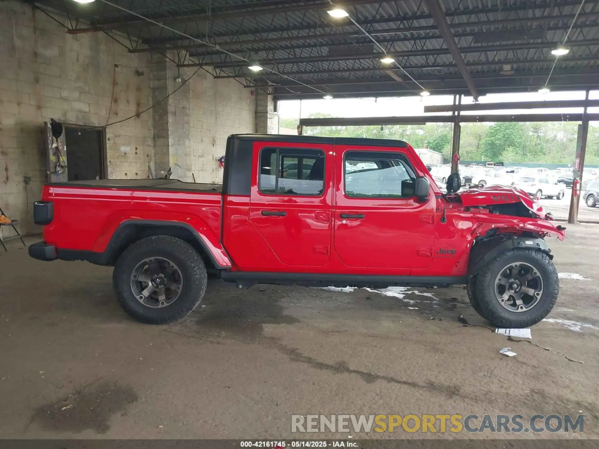 14 Photograph of a damaged car 1C6HJTAG7ML602130 JEEP GLADIATOR 2021