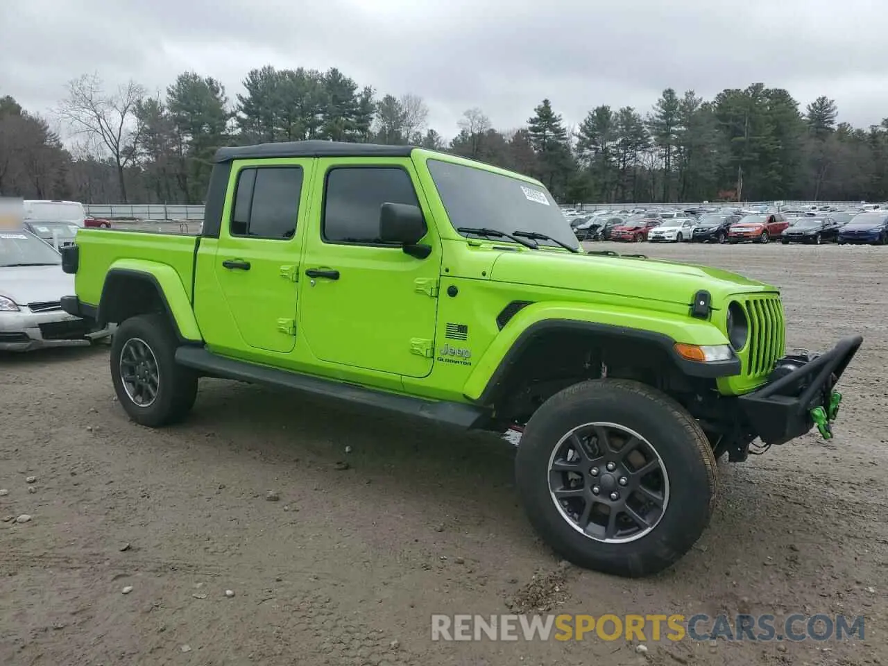 4 Photograph of a damaged car 1C6HJTFG0ML610918 JEEP GLADIATOR 2021