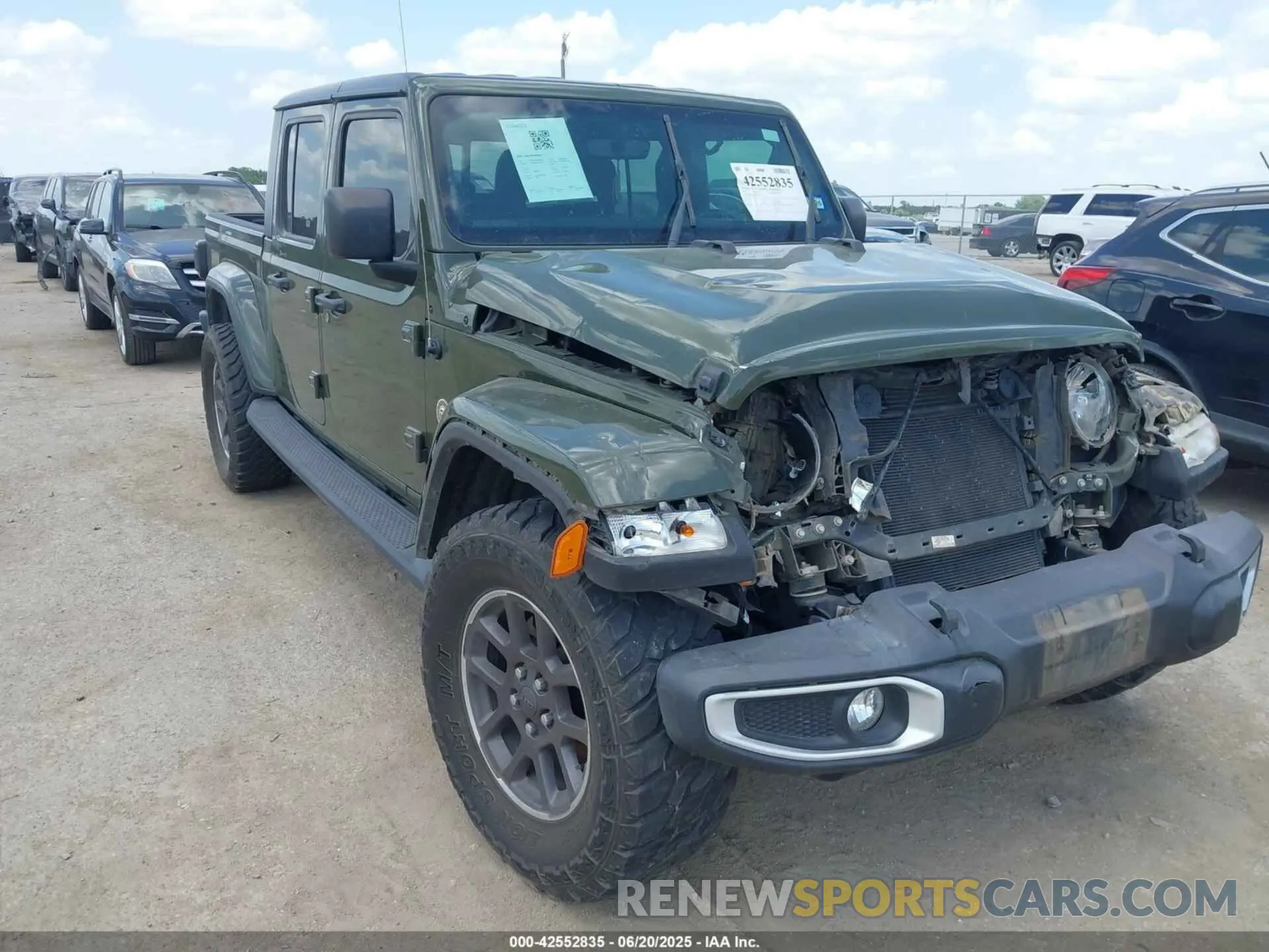 1 Photograph of a damaged car 1C6HJTFG1ML591229 JEEP GLADIATOR 2021