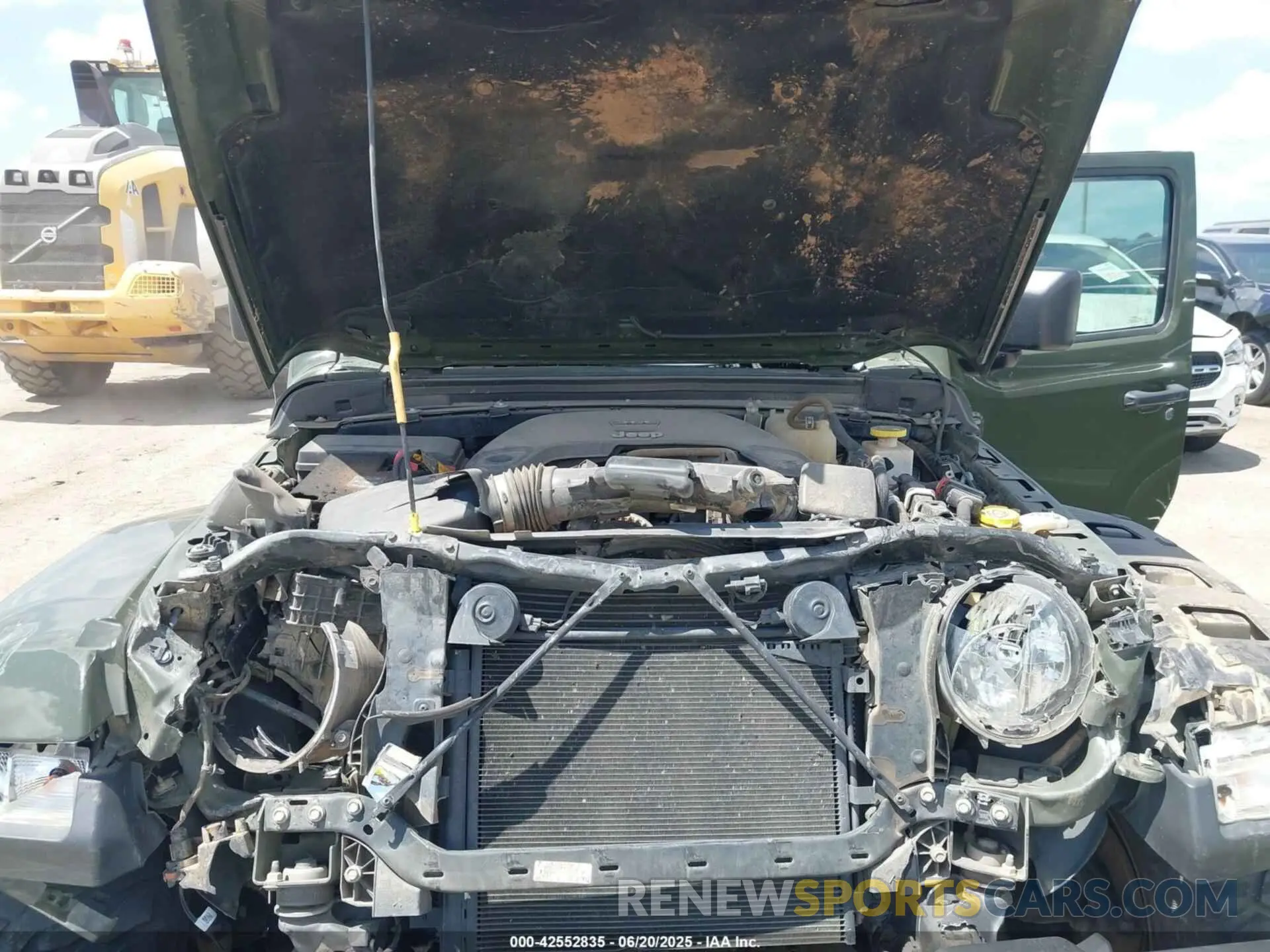 10 Photograph of a damaged car 1C6HJTFG1ML591229 JEEP GLADIATOR 2021