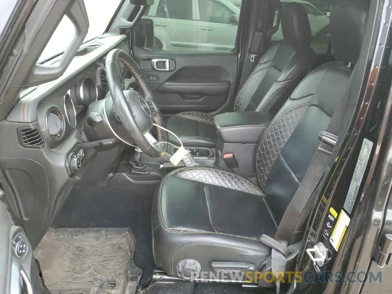 7 Photograph of a damaged car 1C6HJTFGXML553725 JEEP GLADIATOR 2021