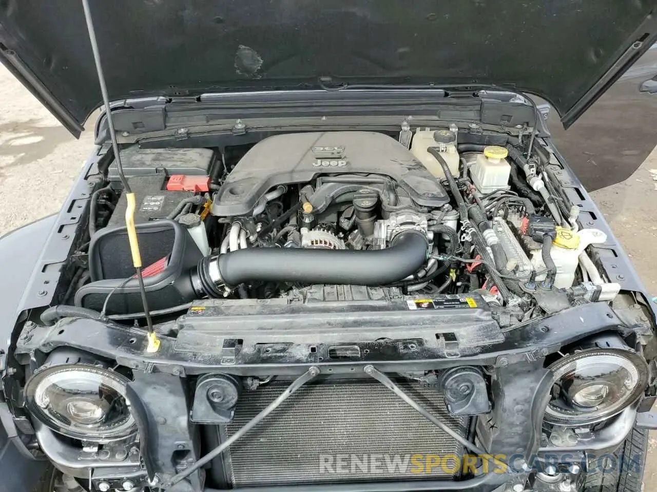 11 Photograph of a damaged car 1C6HJTFGXML600395 JEEP GLADIATOR 2021