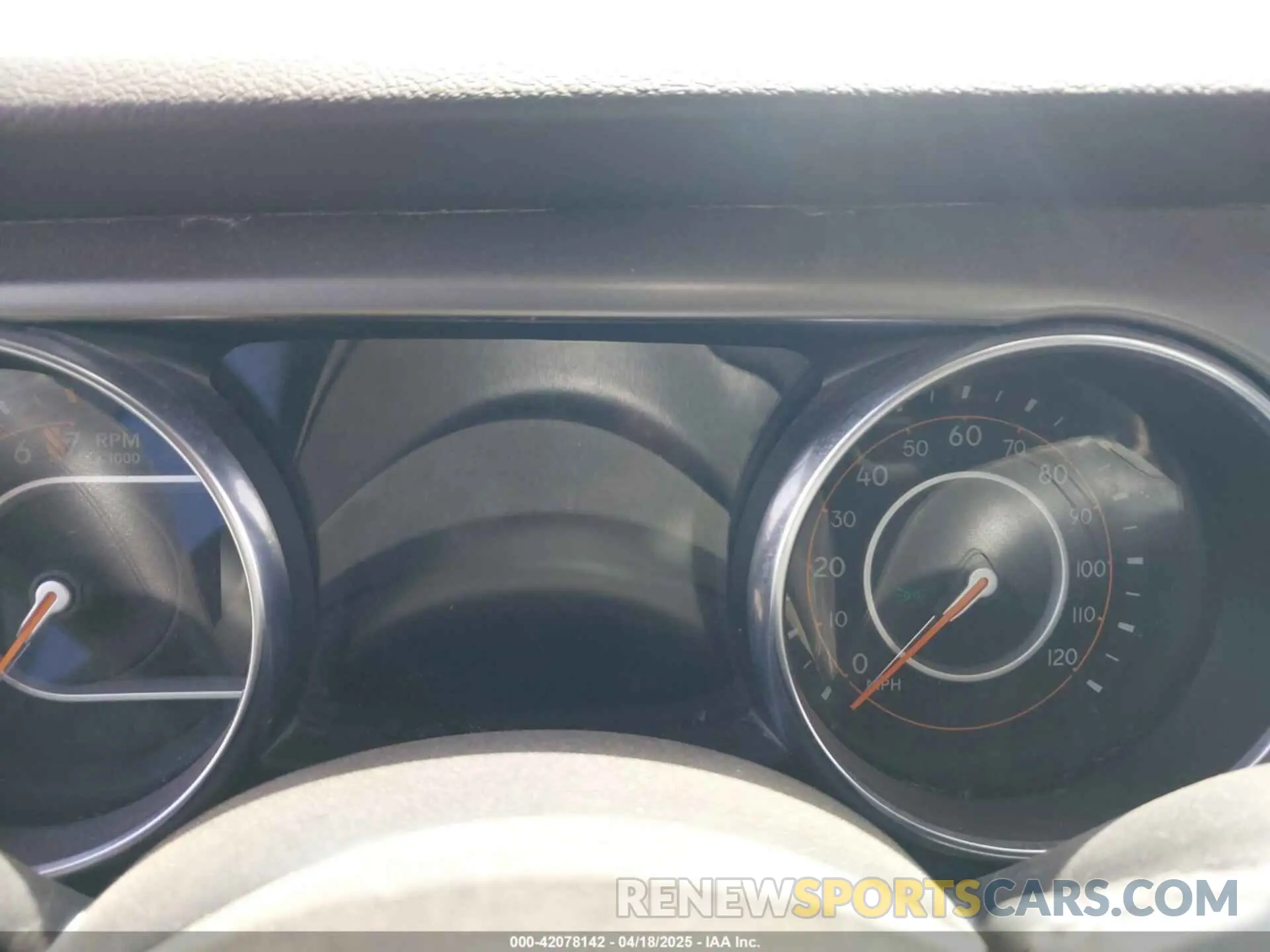 14 Photograph of a damaged car 1C6JJTAG9ML538769 JEEP GLADIATOR 2021