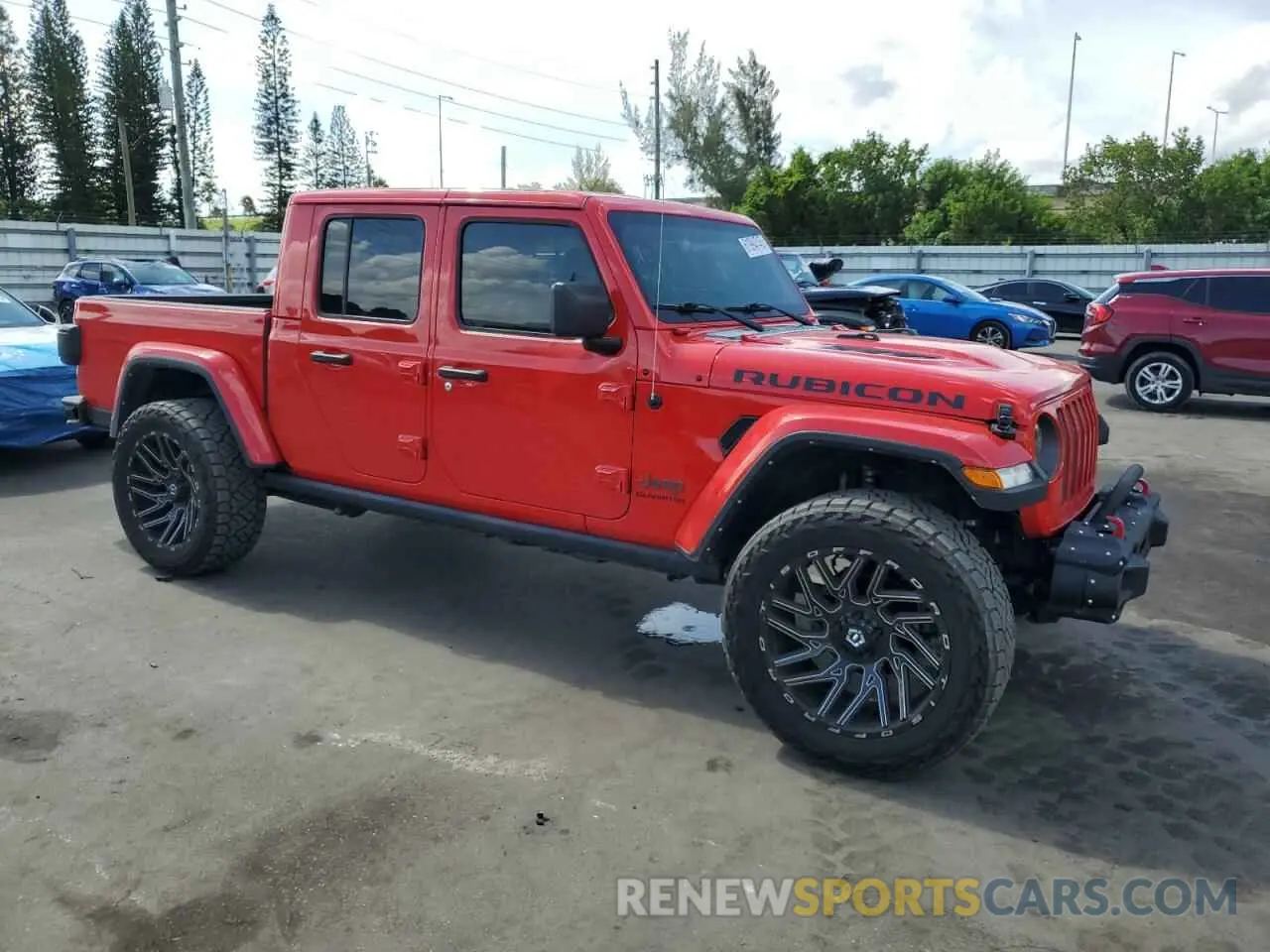 4 Photograph of a damaged car 1C6JJTBG0ML569133 JEEP GLADIATOR 2021