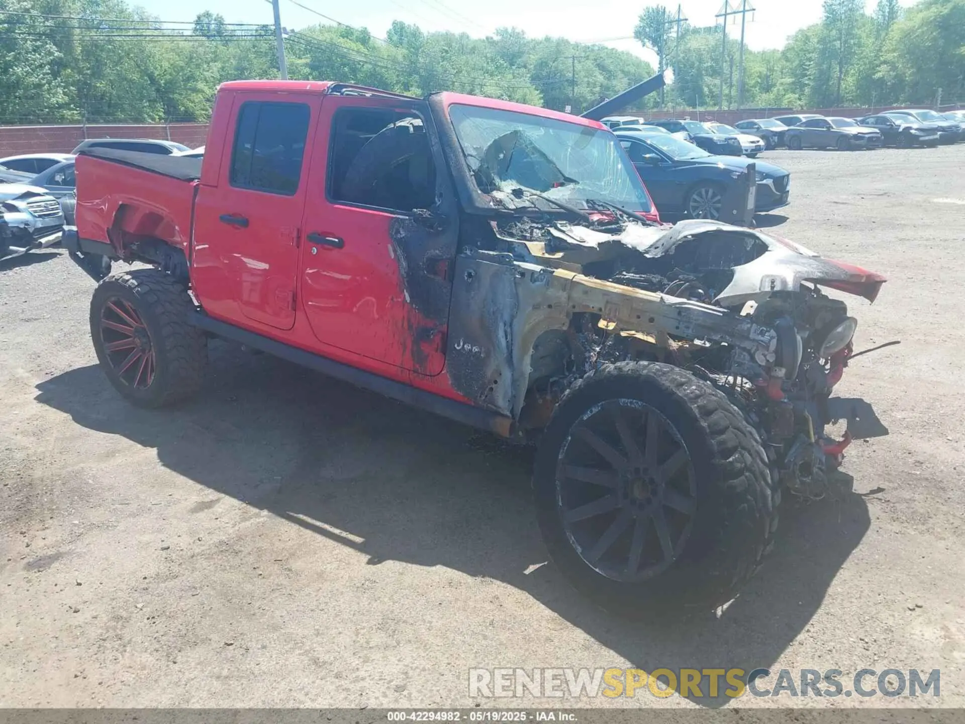 1 Photograph of a damaged car 1C6JJTBG4ML538371 JEEP GLADIATOR 2021