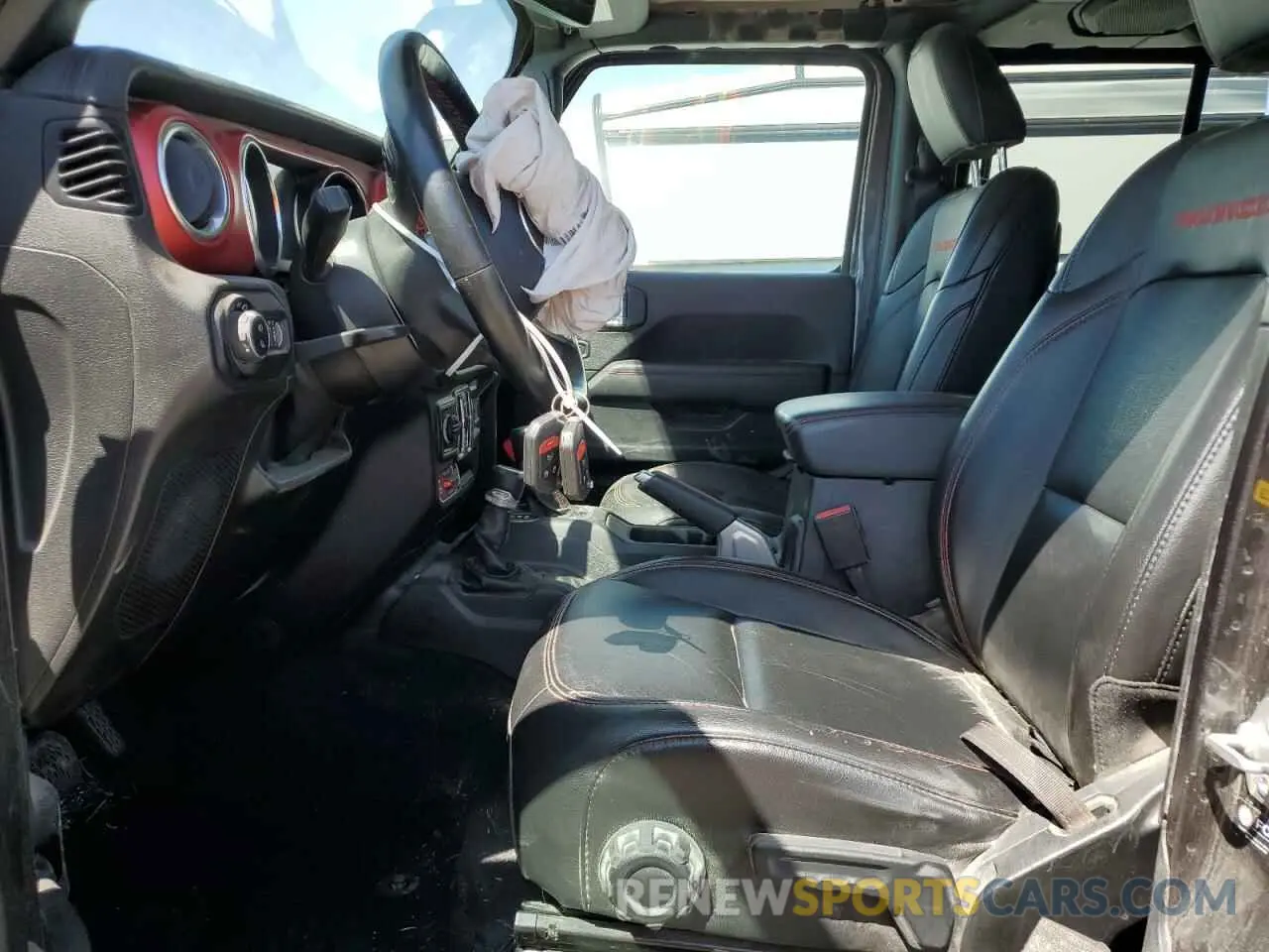 7 Photograph of a damaged car 1C6JJTBG6ML579391 JEEP GLADIATOR 2021