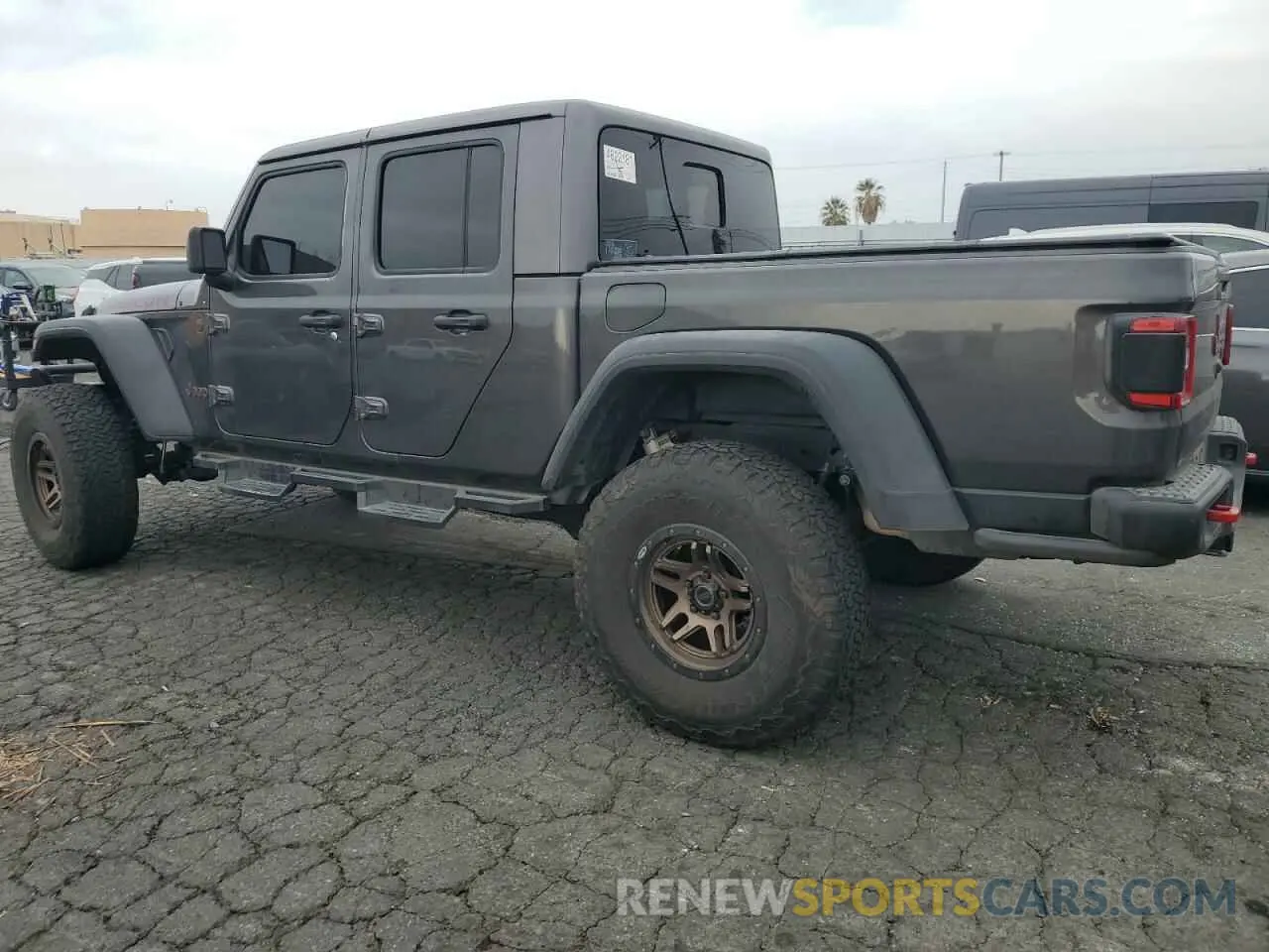2 Фотография поврежденного автомобиля 1C6JJTBG9ML512347 JEEP GLADIATOR 2021
