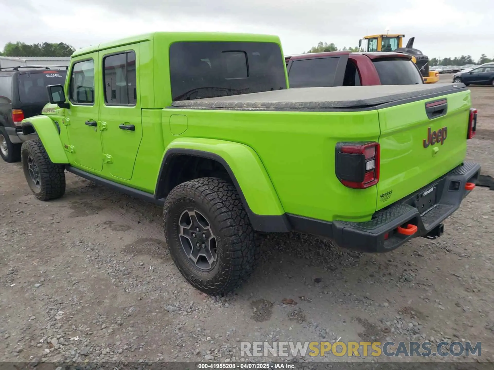 3 Photograph of a damaged car 1C6JJTEG1ML618948 JEEP GLADIATOR 2021