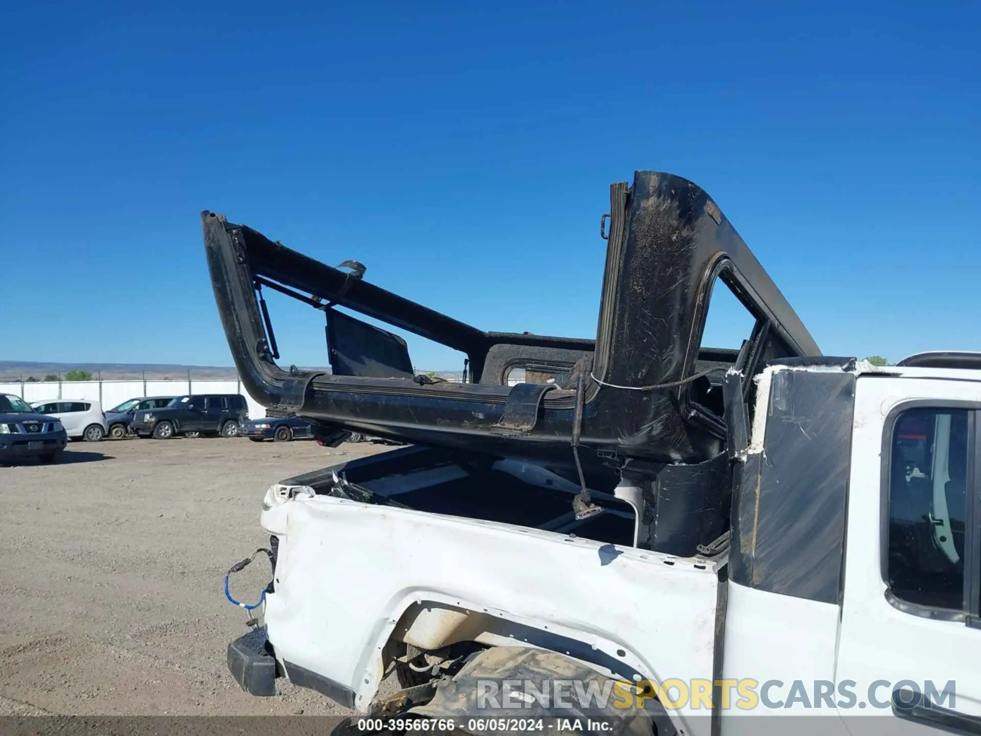 12 Фотография поврежденного автомобиля 1C6JJTEG5ML529206 JEEP GLADIATOR 2021