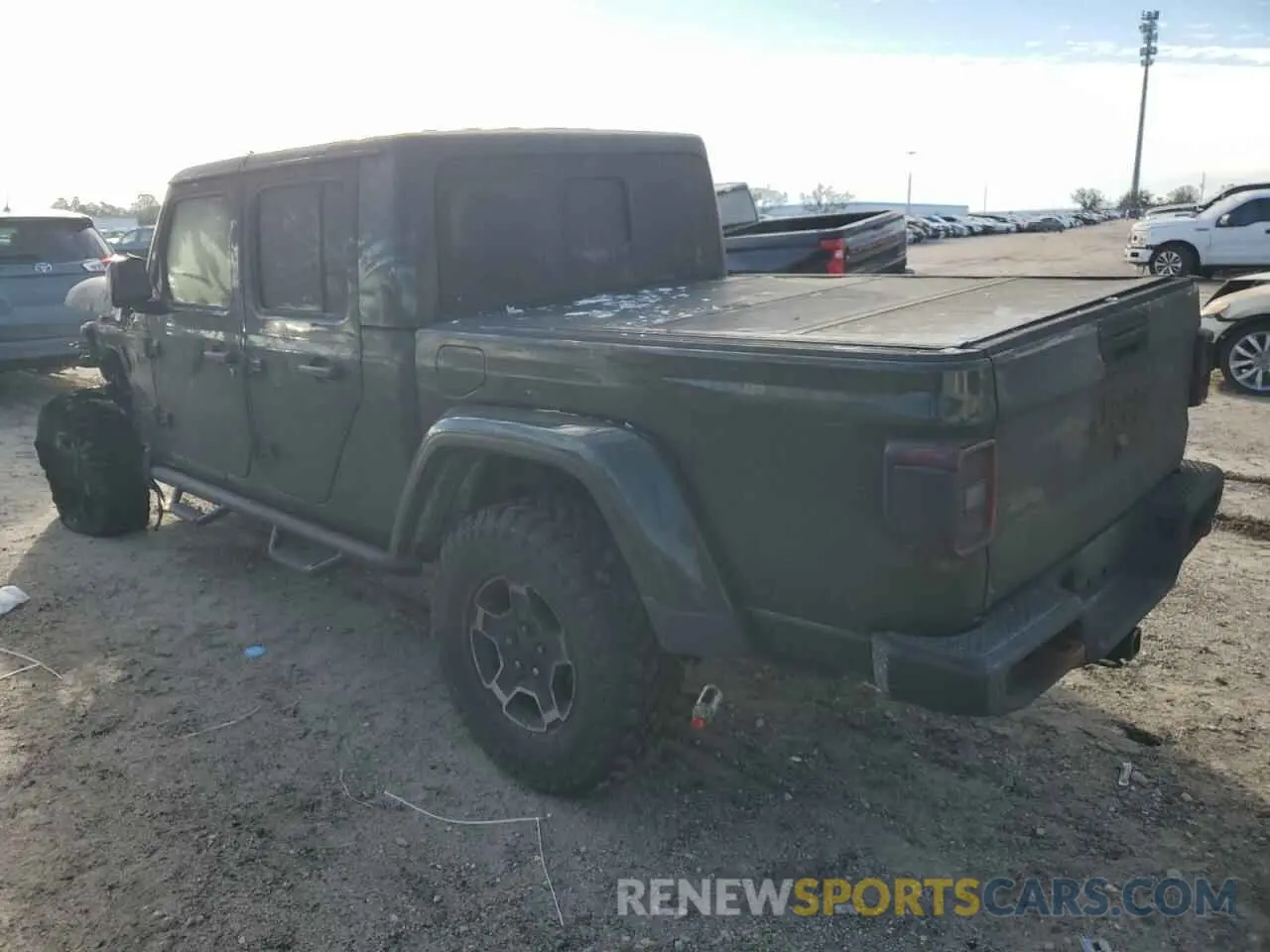 2 Фотография поврежденного автомобиля 1C6JJTEG8ML584572 JEEP GLADIATOR 2021