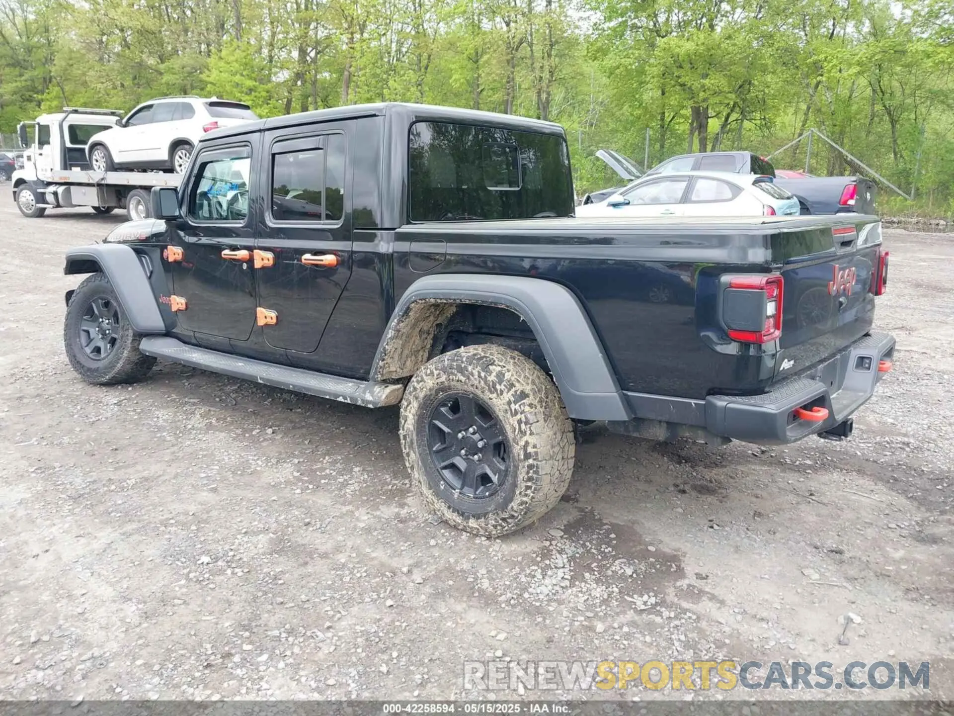 3 Photograph of a damaged car 1C6JJTEG9ML530066 JEEP GLADIATOR 2021