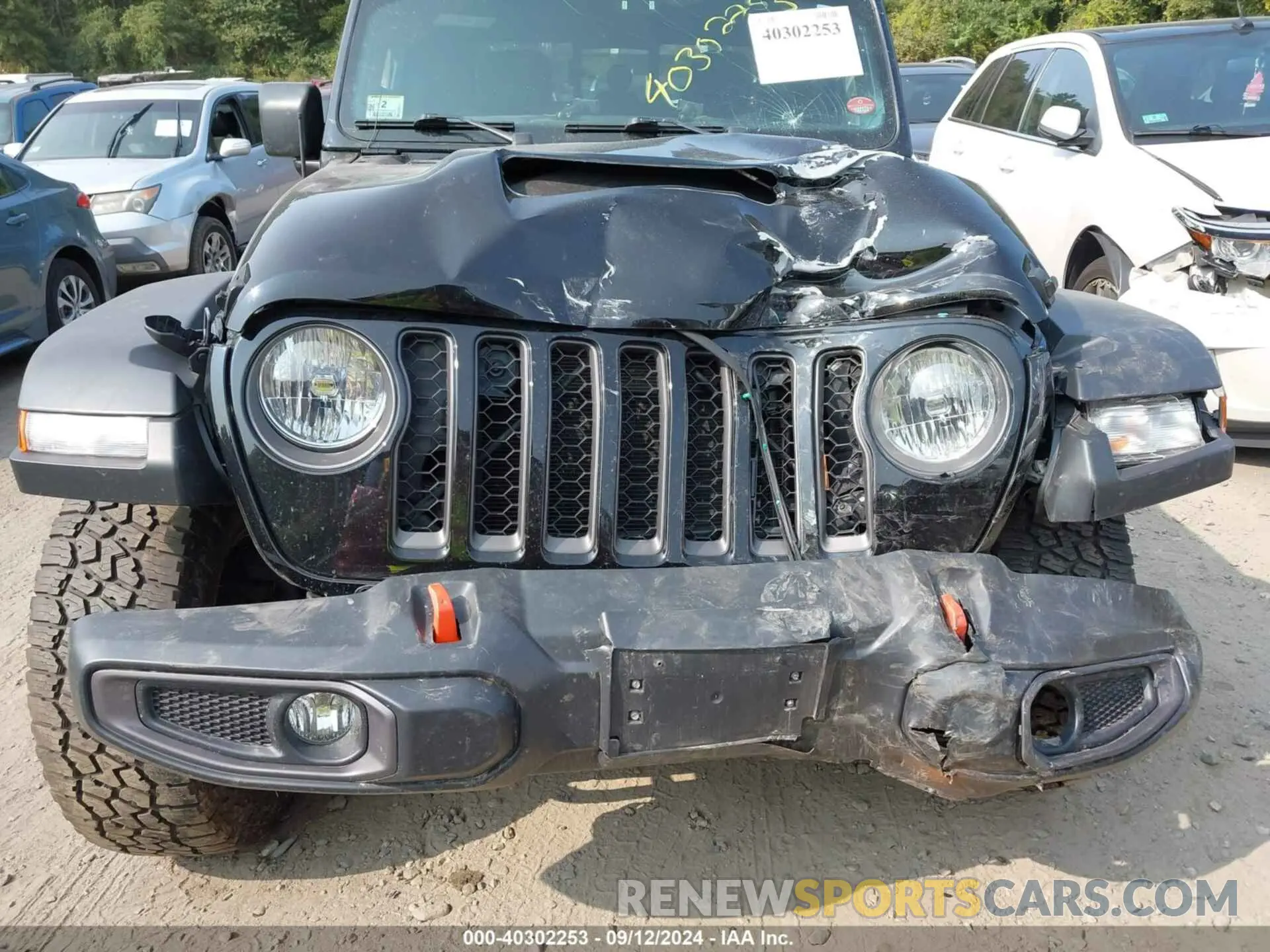 12 Photograph of a damaged car 1C6JJTEG9ML605638 JEEP GLADIATOR 2021