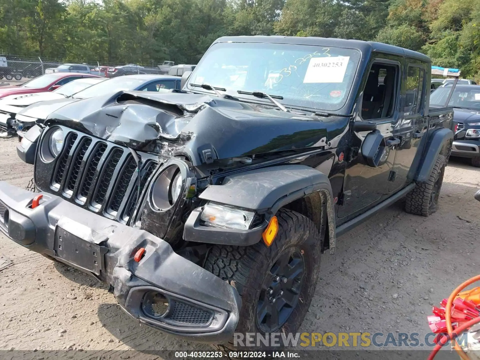 2 Photograph of a damaged car 1C6JJTEG9ML605638 JEEP GLADIATOR 2021