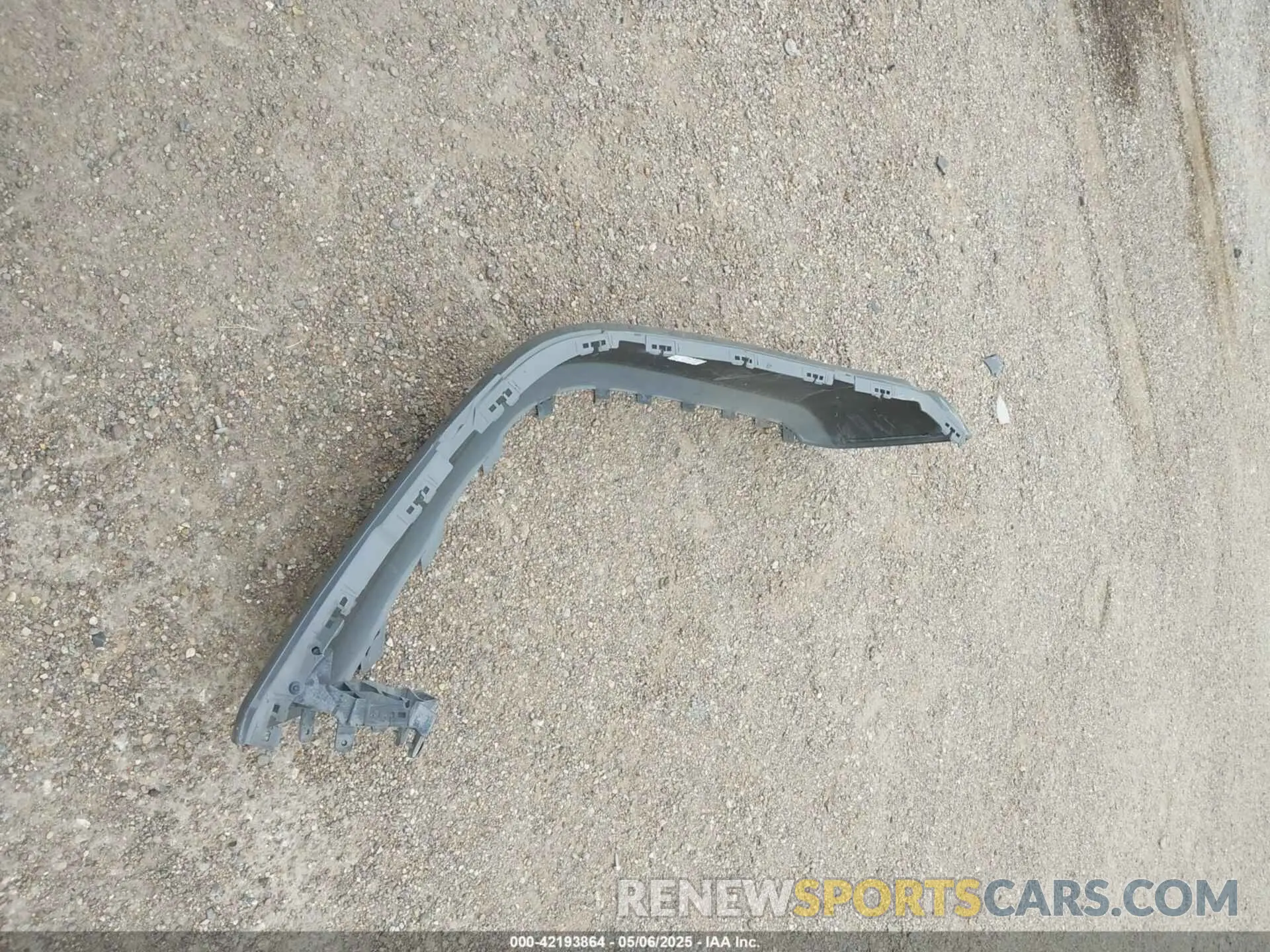 11 Photograph of a damaged car 1C6HJTAG2NL176011 JEEP GLADIATOR 2022
