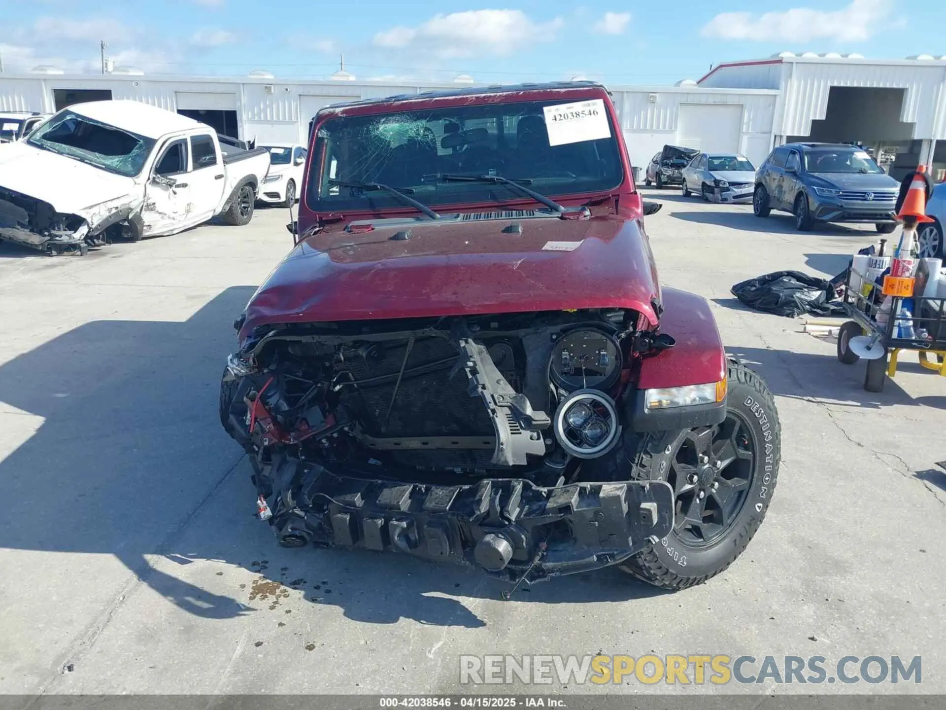 13 Photograph of a damaged car 1C6HJTAG4NL110186 JEEP GLADIATOR 2022