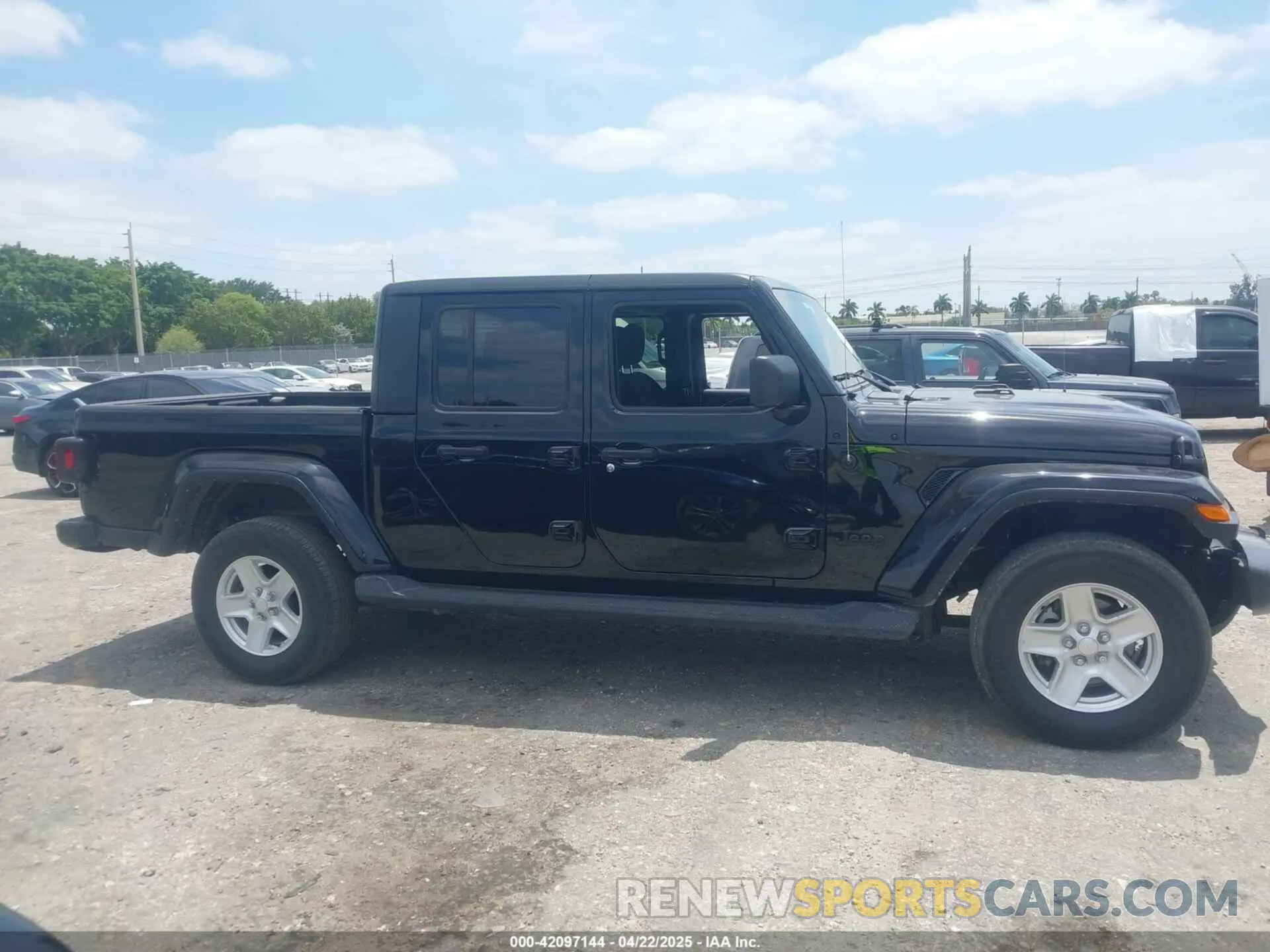 14 Фотография поврежденного автомобиля 1C6HJTAG7NL161701 JEEP GLADIATOR 2022