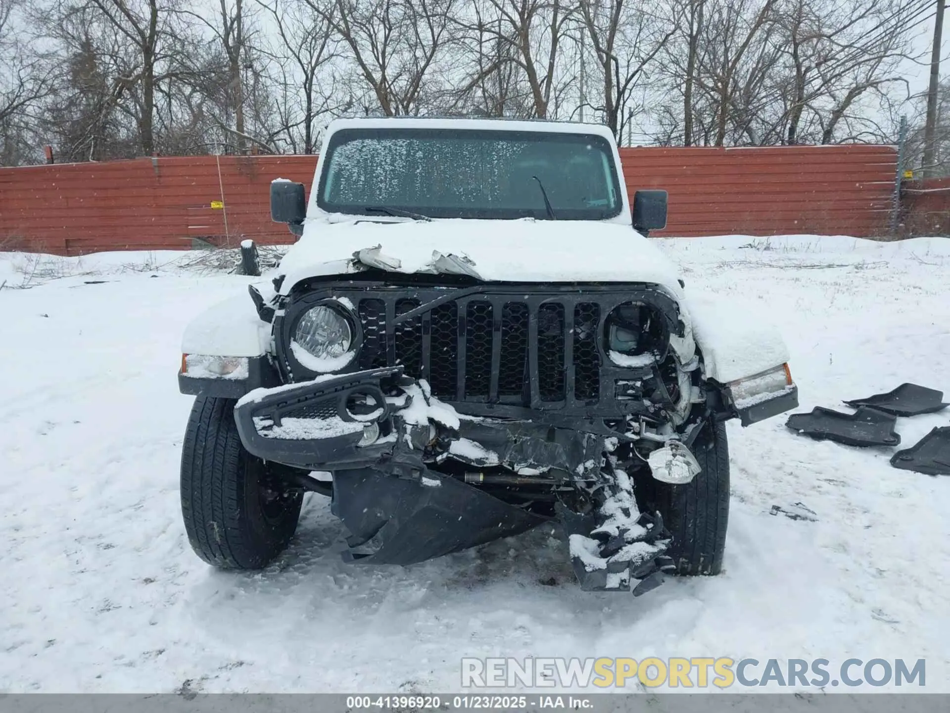 12 Photograph of a damaged car 1C6HJTAG8NL172450 JEEP GLADIATOR 2022