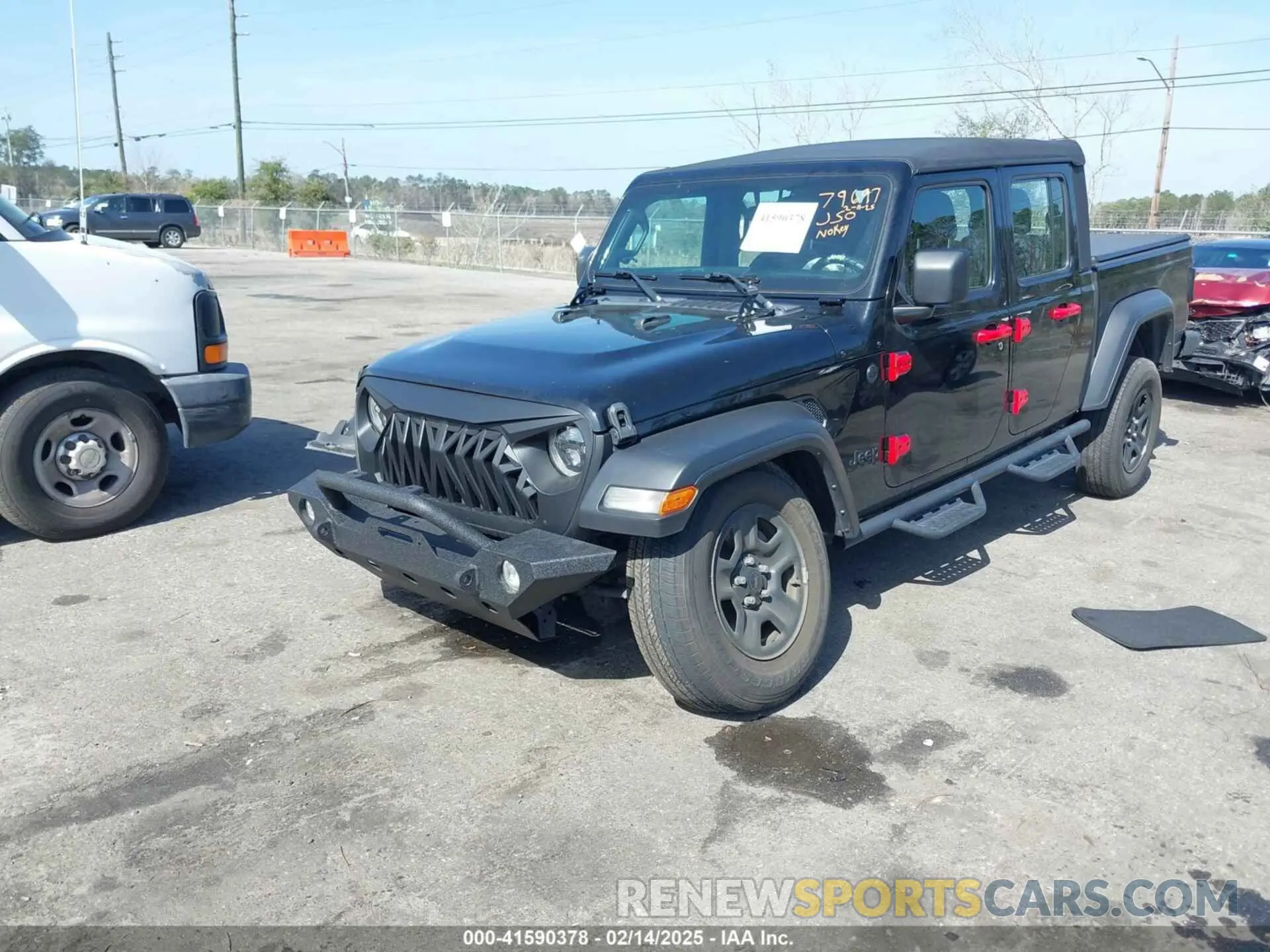 2 Photograph of a damaged car 1C6HJTAGXNL101704 JEEP GLADIATOR 2022