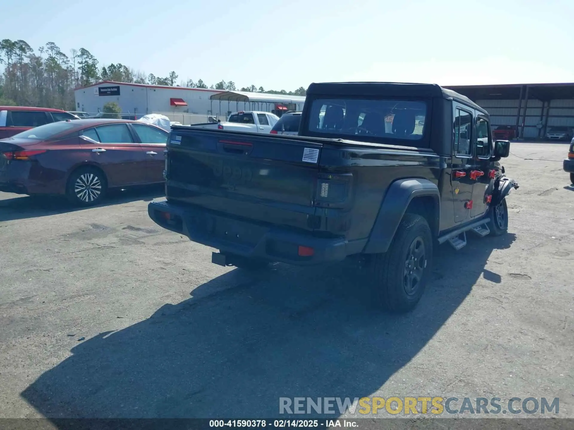 4 Photograph of a damaged car 1C6HJTAGXNL101704 JEEP GLADIATOR 2022