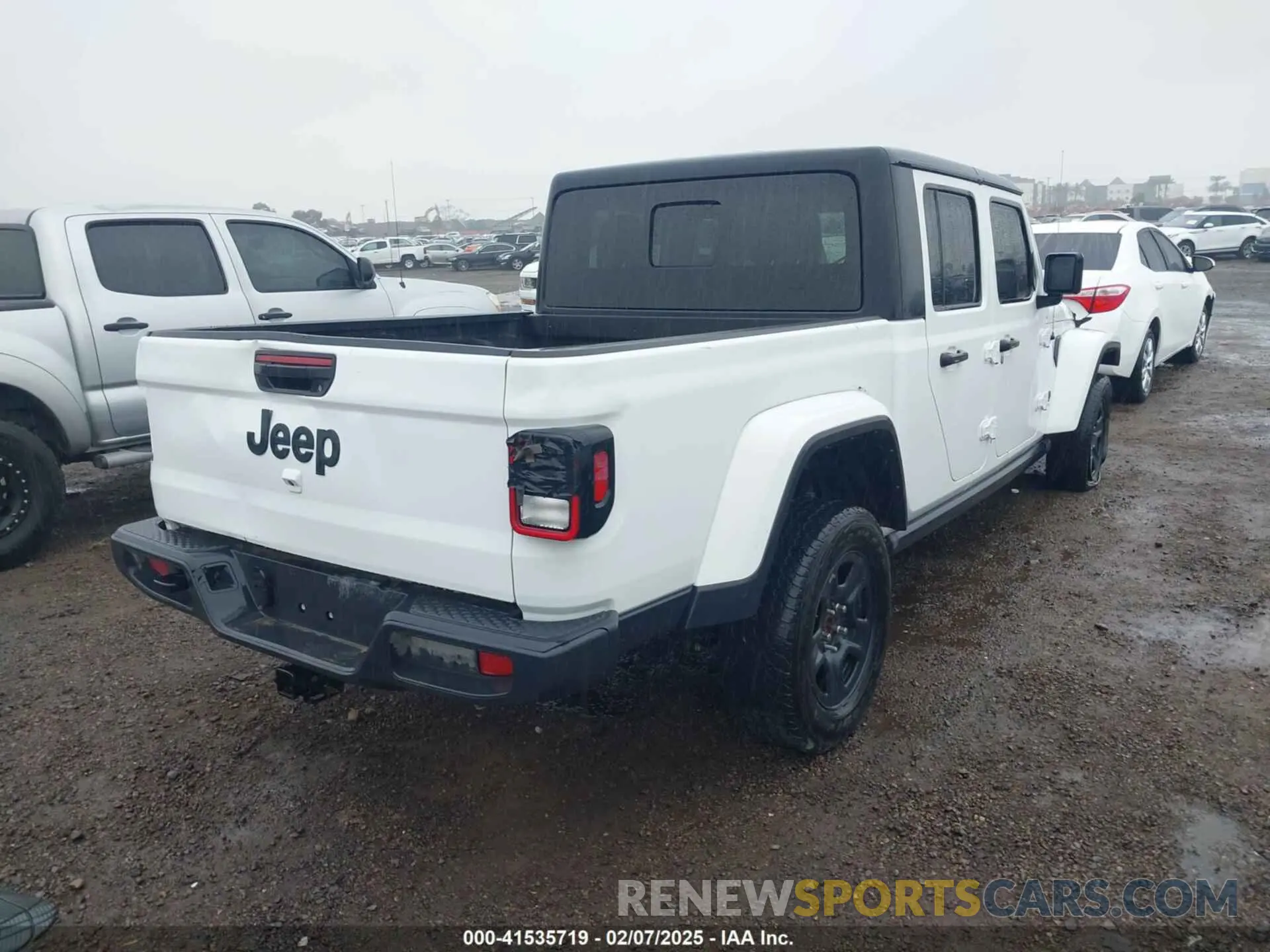 4 Фотография поврежденного автомобиля 1C6HJTAGXNL143080 JEEP GLADIATOR 2022