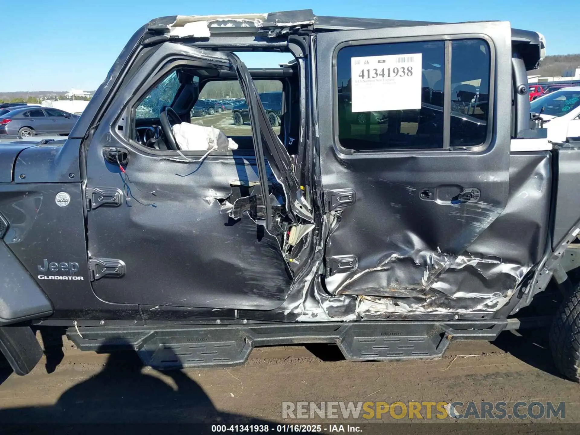 15 Photograph of a damaged car 1C6HJTFG2NL183405 JEEP GLADIATOR 2022