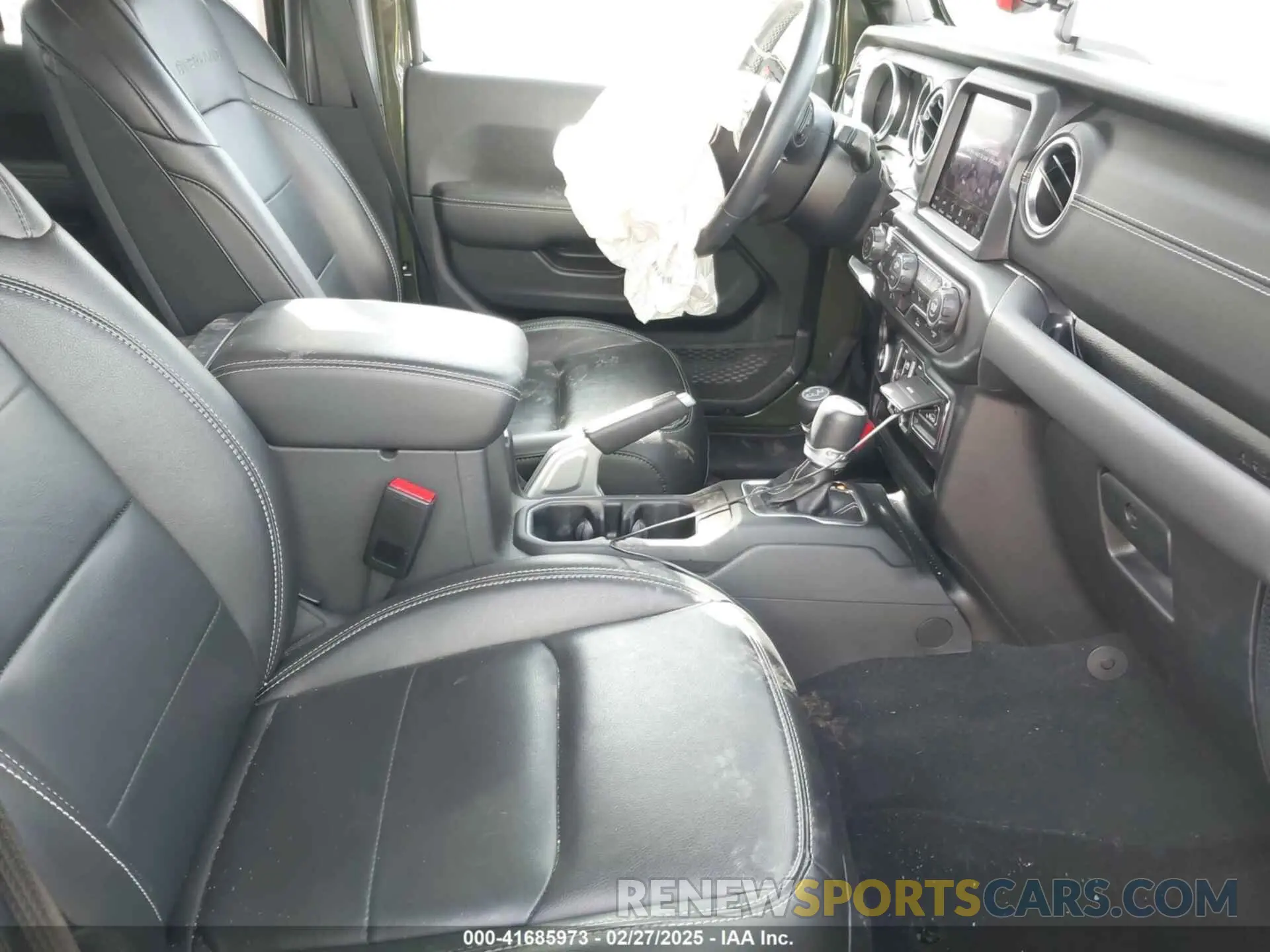 5 Photograph of a damaged car 1C6HJTFG5NL179574 JEEP GLADIATOR 2022