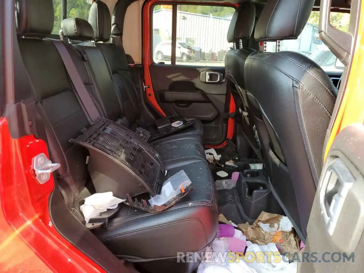 10 Photograph of a damaged car 1C6HJTFG6NL103412 JEEP GLADIATOR 2022