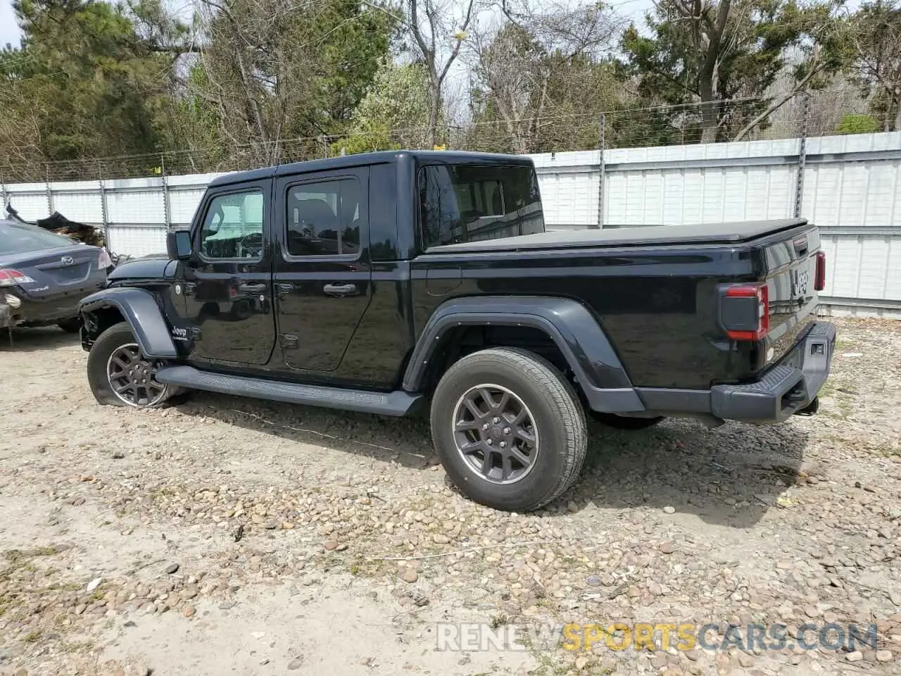 2 Photograph of a damaged car 1C6HJTFG9NL152720 JEEP GLADIATOR 2022