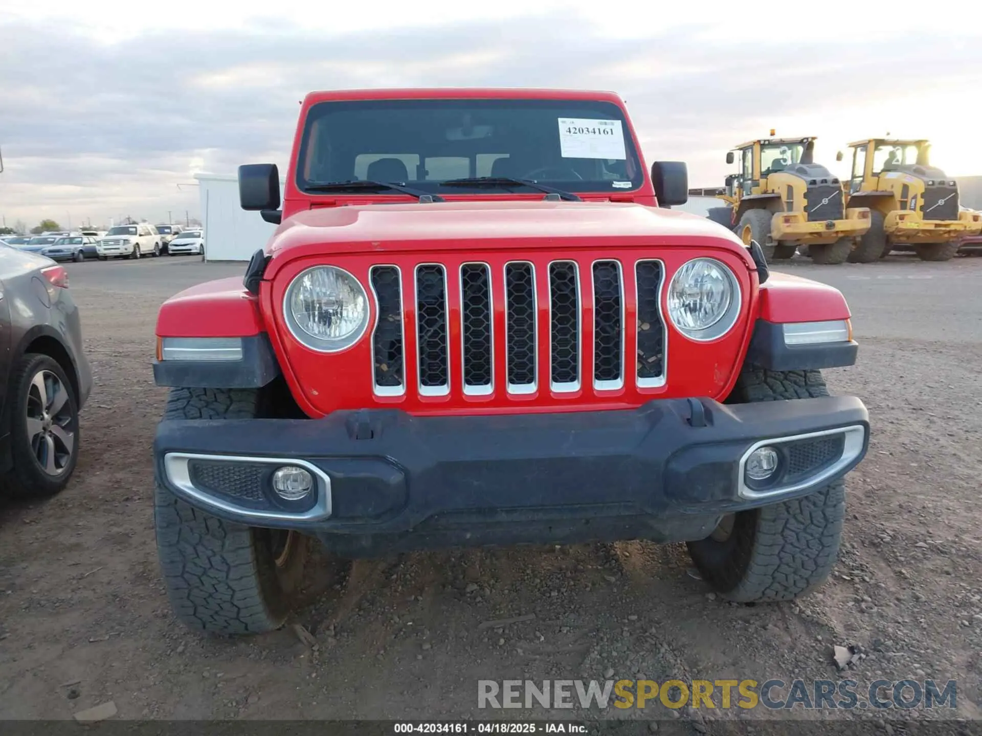 12 Photograph of a damaged car 1C6HJTFGXNL182440 JEEP GLADIATOR 2022