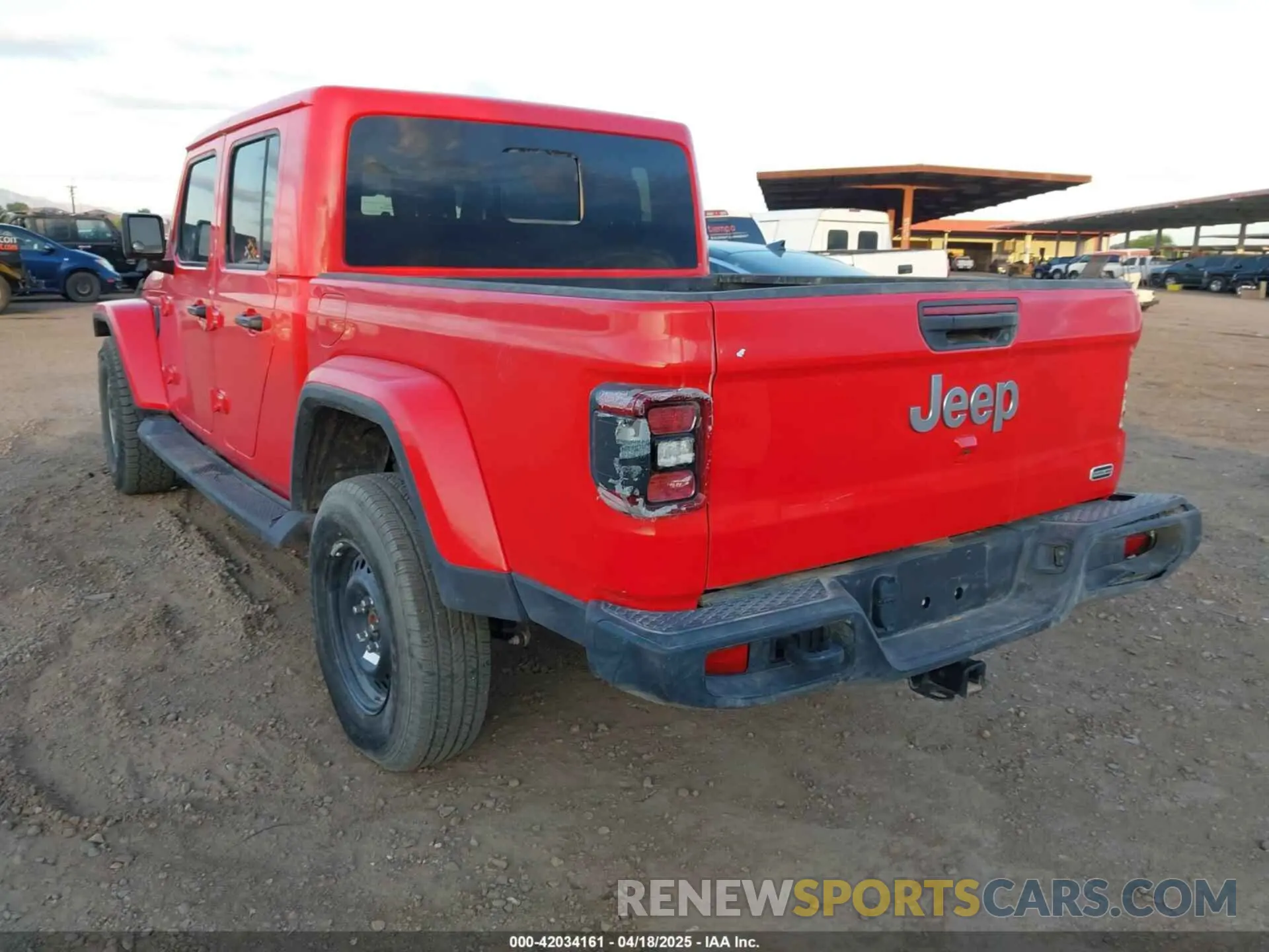 3 Photograph of a damaged car 1C6HJTFGXNL182440 JEEP GLADIATOR 2022