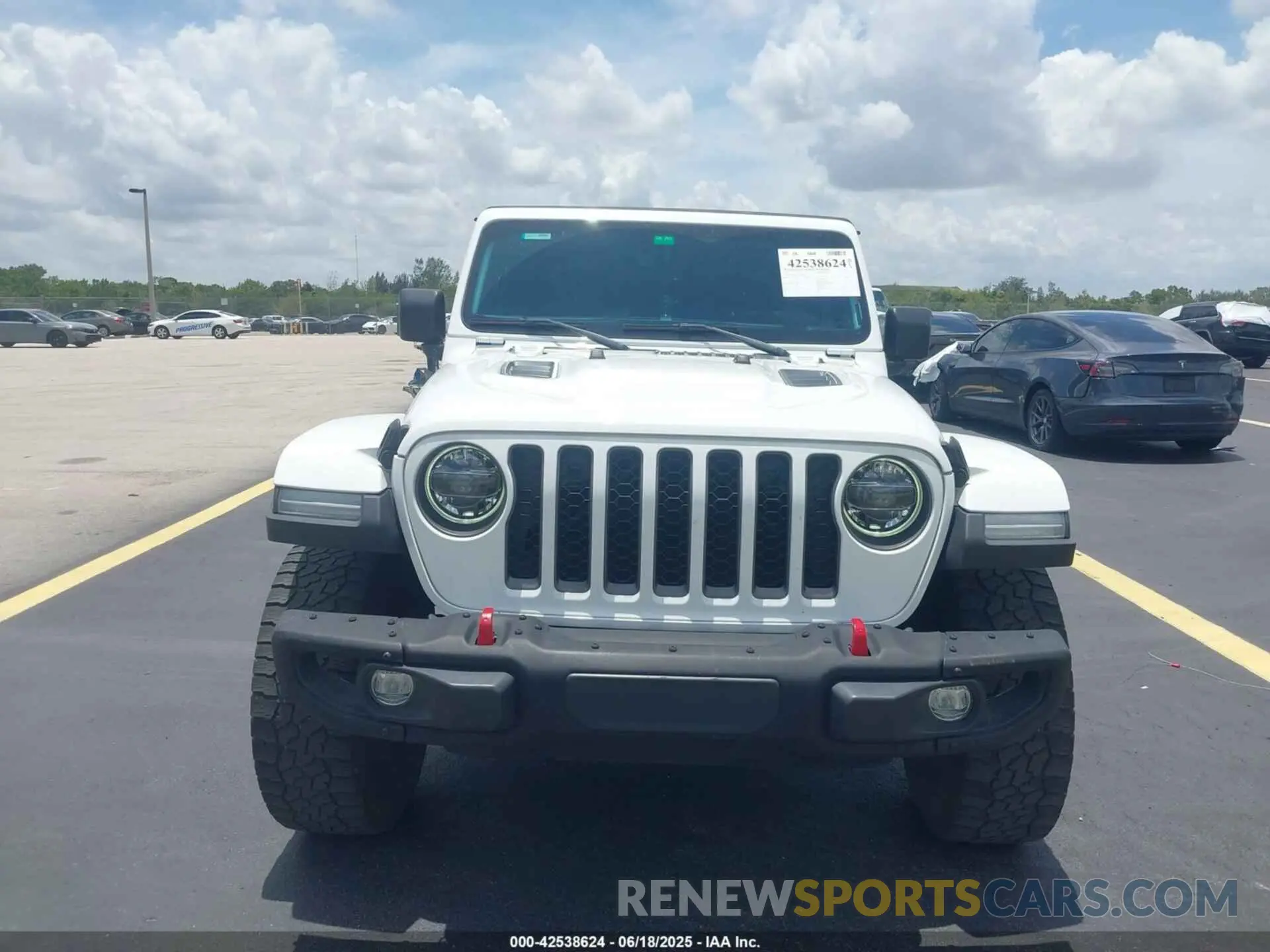12 Photograph of a damaged car 1C6JJTBG3NL118666 JEEP GLADIATOR 2022