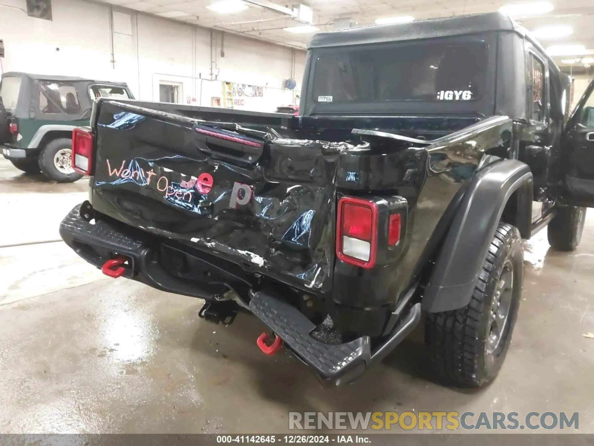 6 Photograph of a damaged car 1C6JJTBGXNL112413 JEEP GLADIATOR 2022