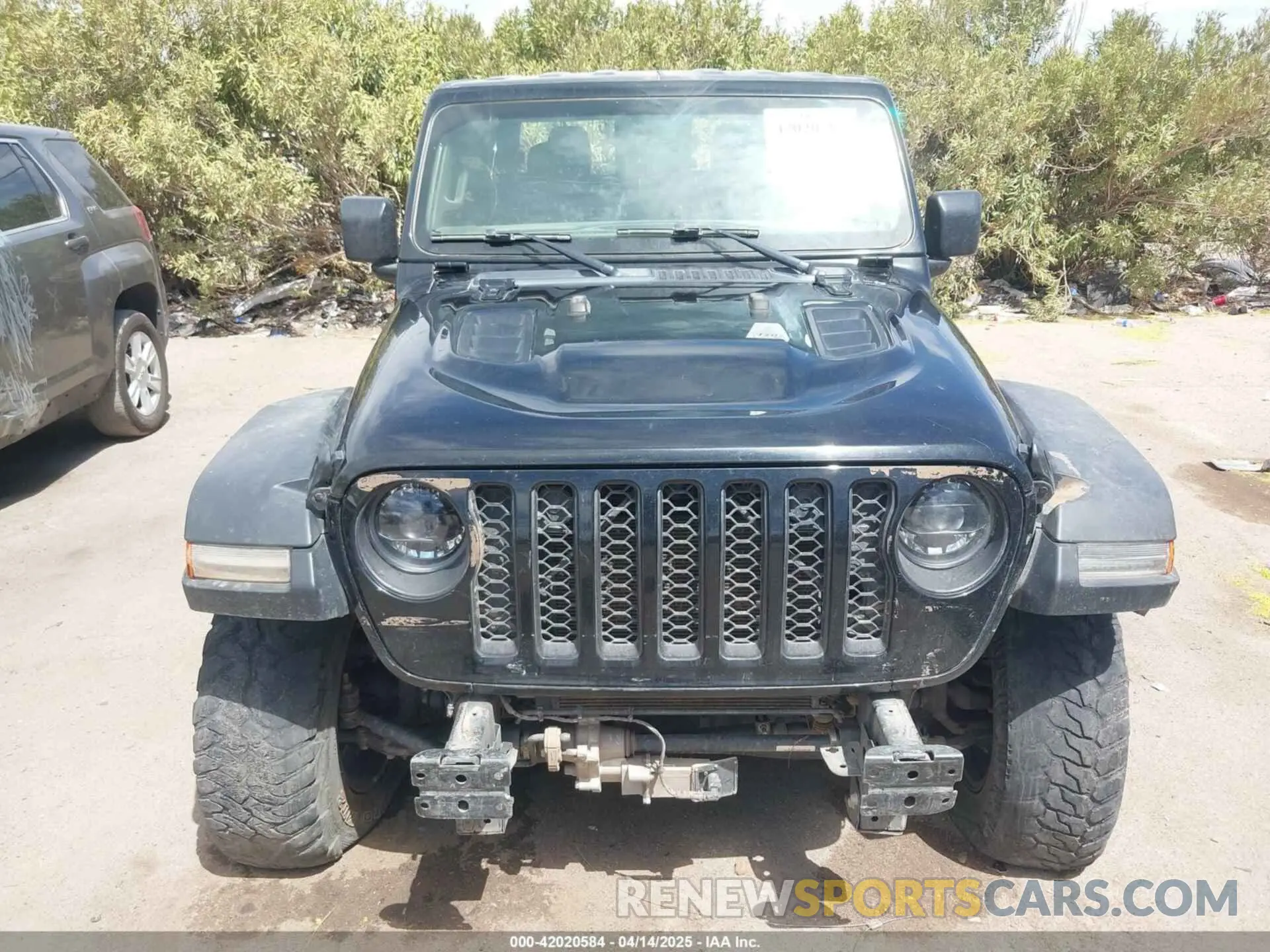 11 Фотография поврежденного автомобиля 1C6JJTBM3NL165377 JEEP GLADIATOR 2022