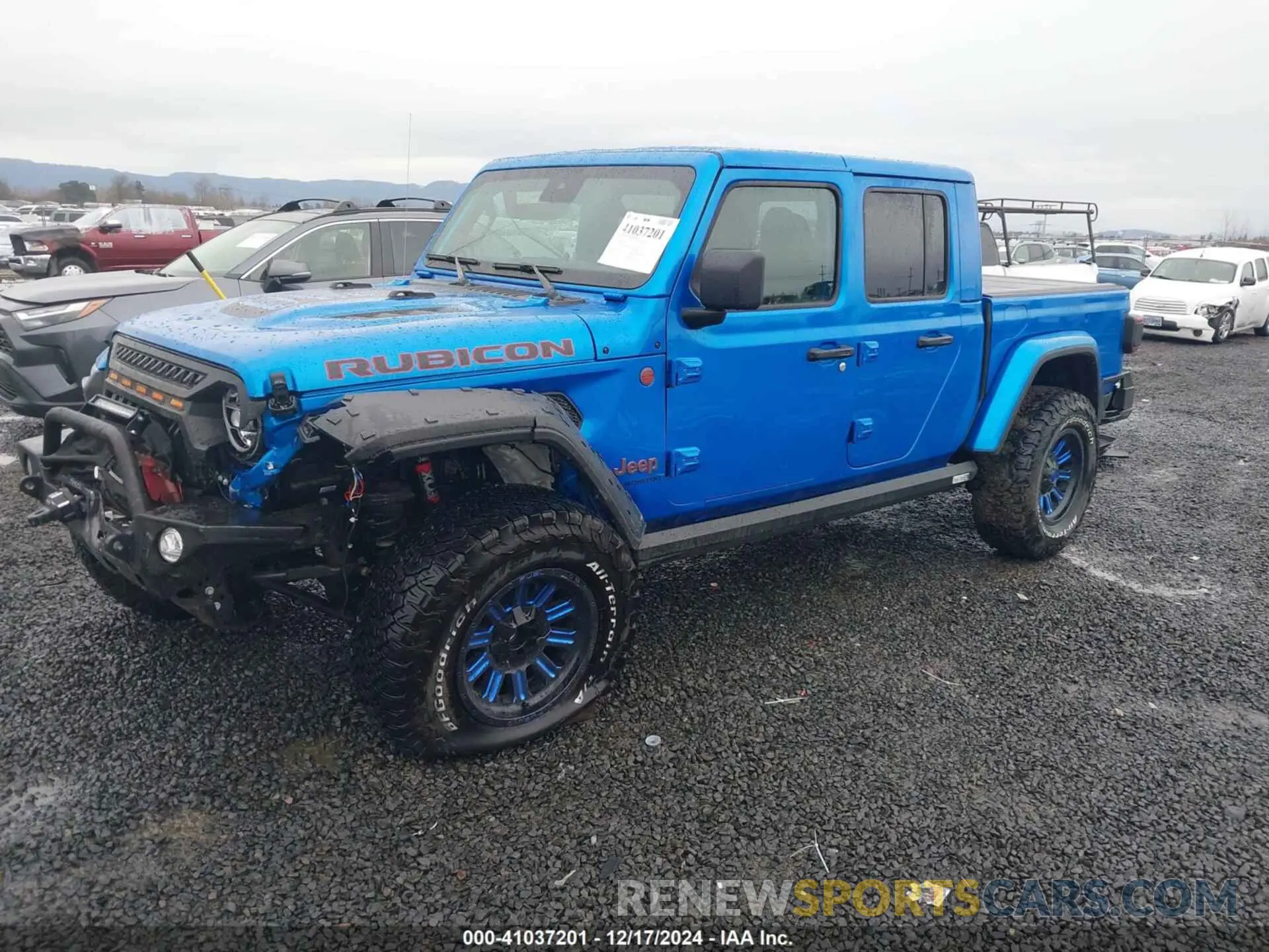 2 Photograph of a damaged car 1C6JJTBM8NL144962 JEEP GLADIATOR 2022