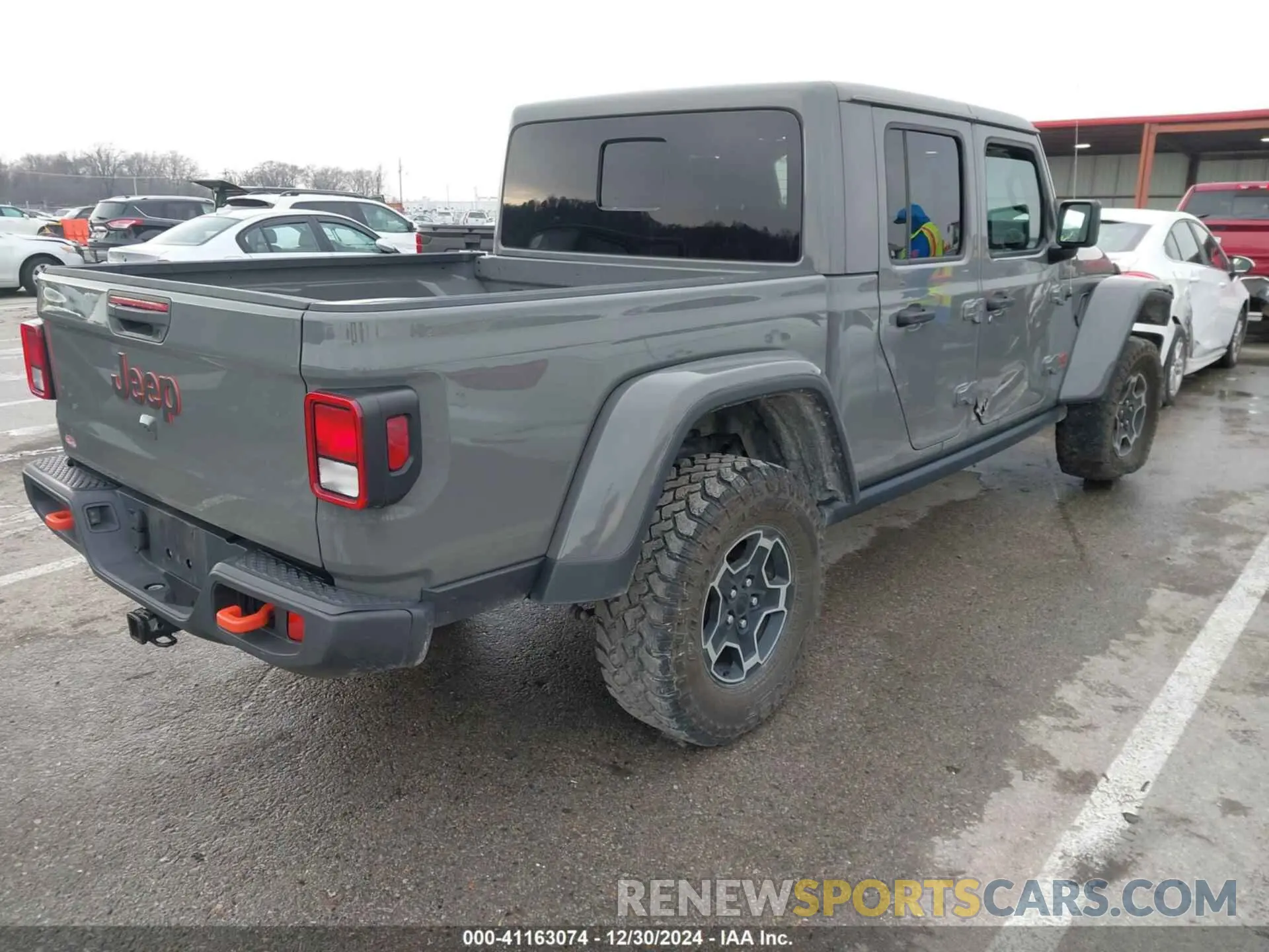 4 Photograph of a damaged car 1C6JJTEG8NL130971 JEEP GLADIATOR 2022