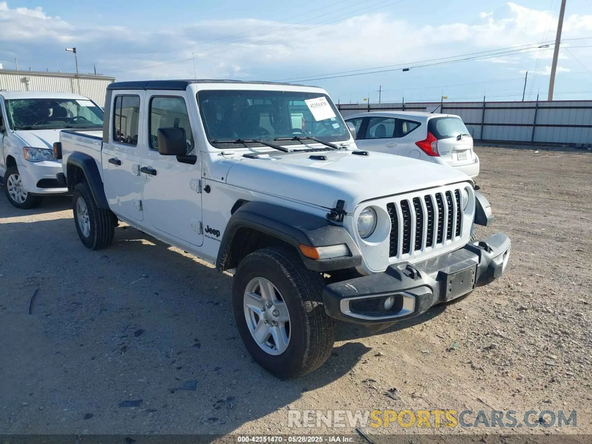 1 Photograph of a damaged car 1C6HJTAG0PL533933 JEEP GLADIATOR 2023