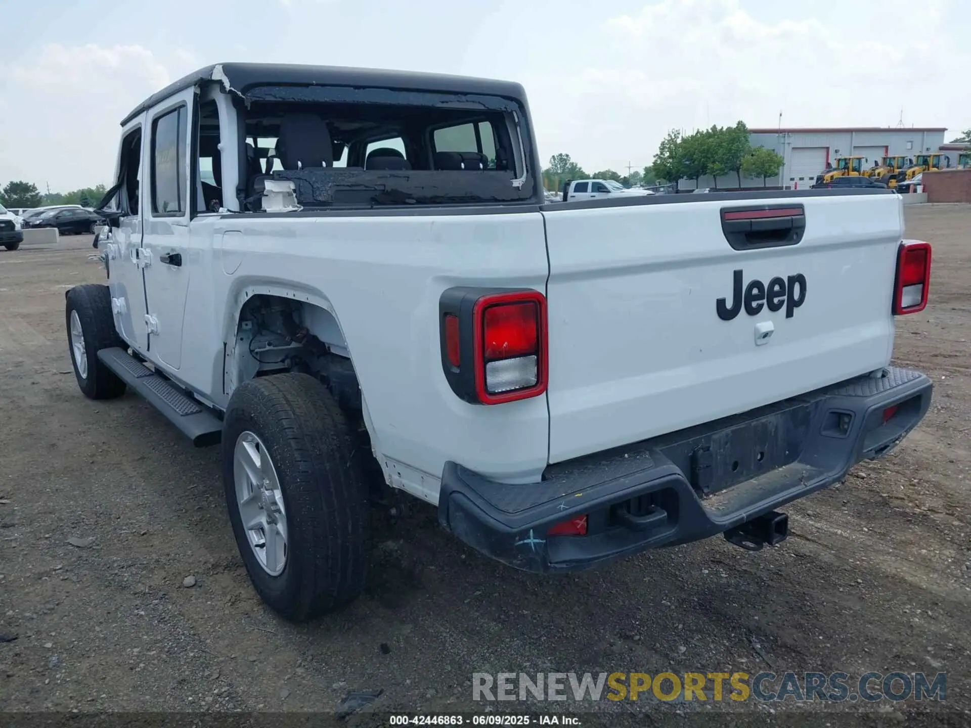 3 Фотография поврежденного автомобиля 1C6HJTAG3PL532694 JEEP GLADIATOR 2023
