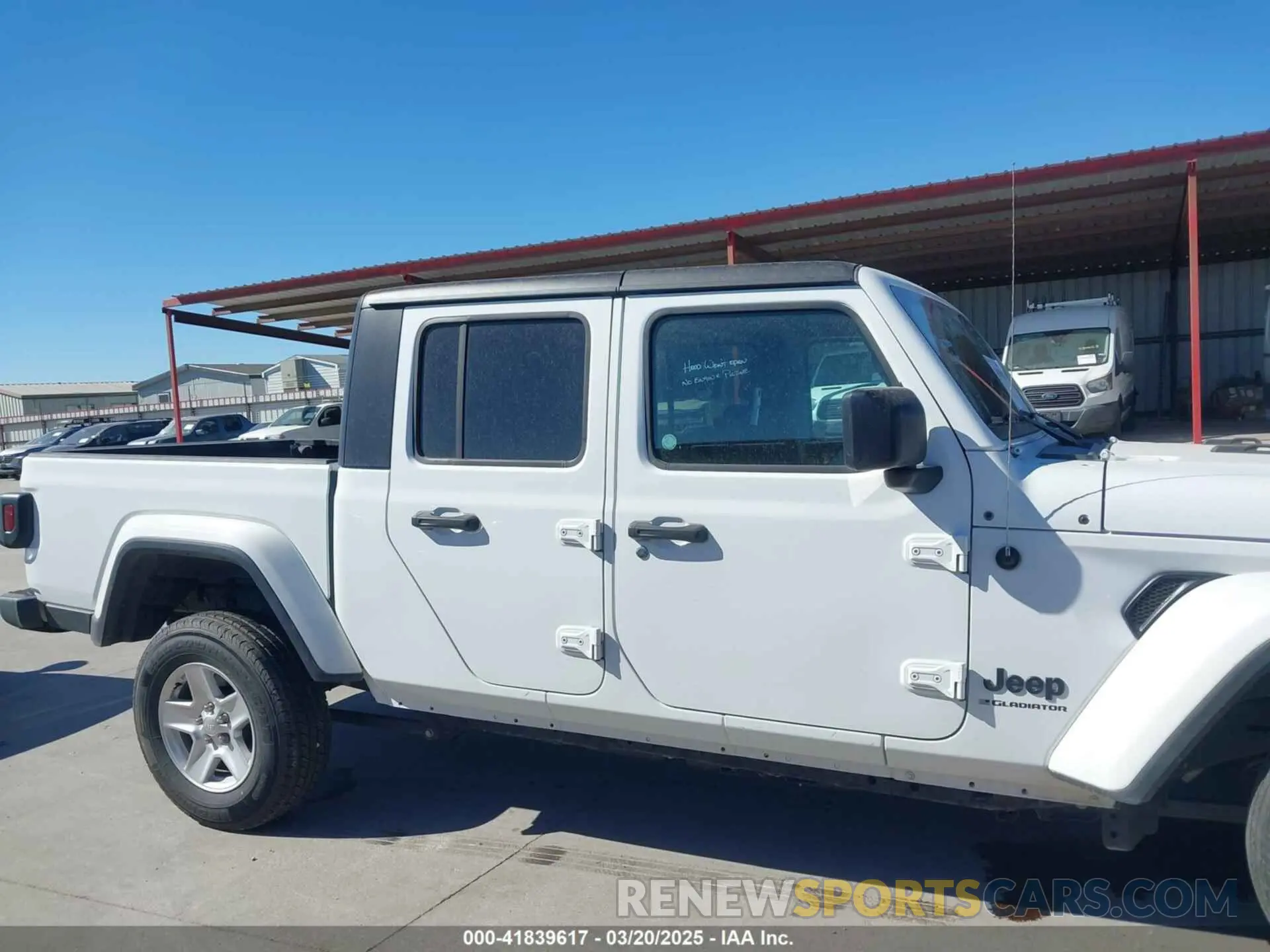 13 Photograph of a damaged car 1C6HJTAG4PL528590 JEEP GLADIATOR 2023
