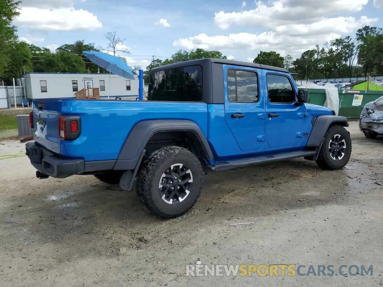 3 Photograph of a damaged car 1C6HJTAG4PL562366 JEEP GLADIATOR 2023
