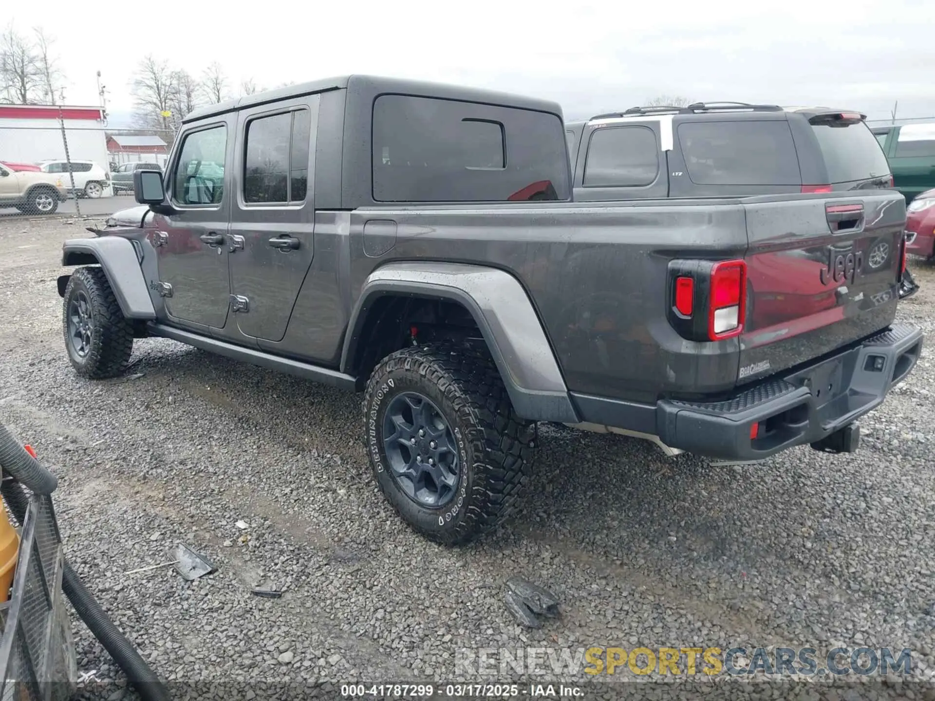 3 Photograph of a damaged car 1C6HJTAG5PL570735 JEEP GLADIATOR 2023