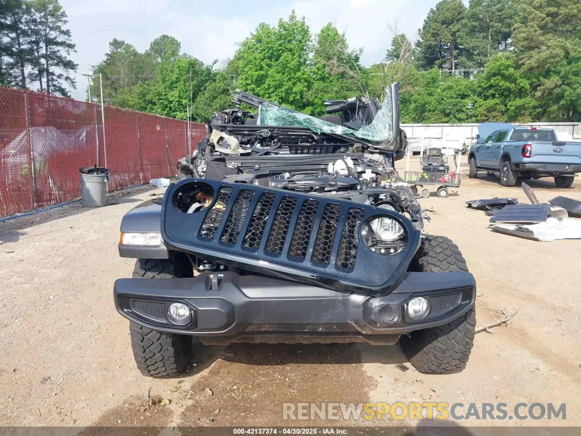 12 Photograph of a damaged car 1C6HJTAG7PL567710 JEEP GLADIATOR 2023